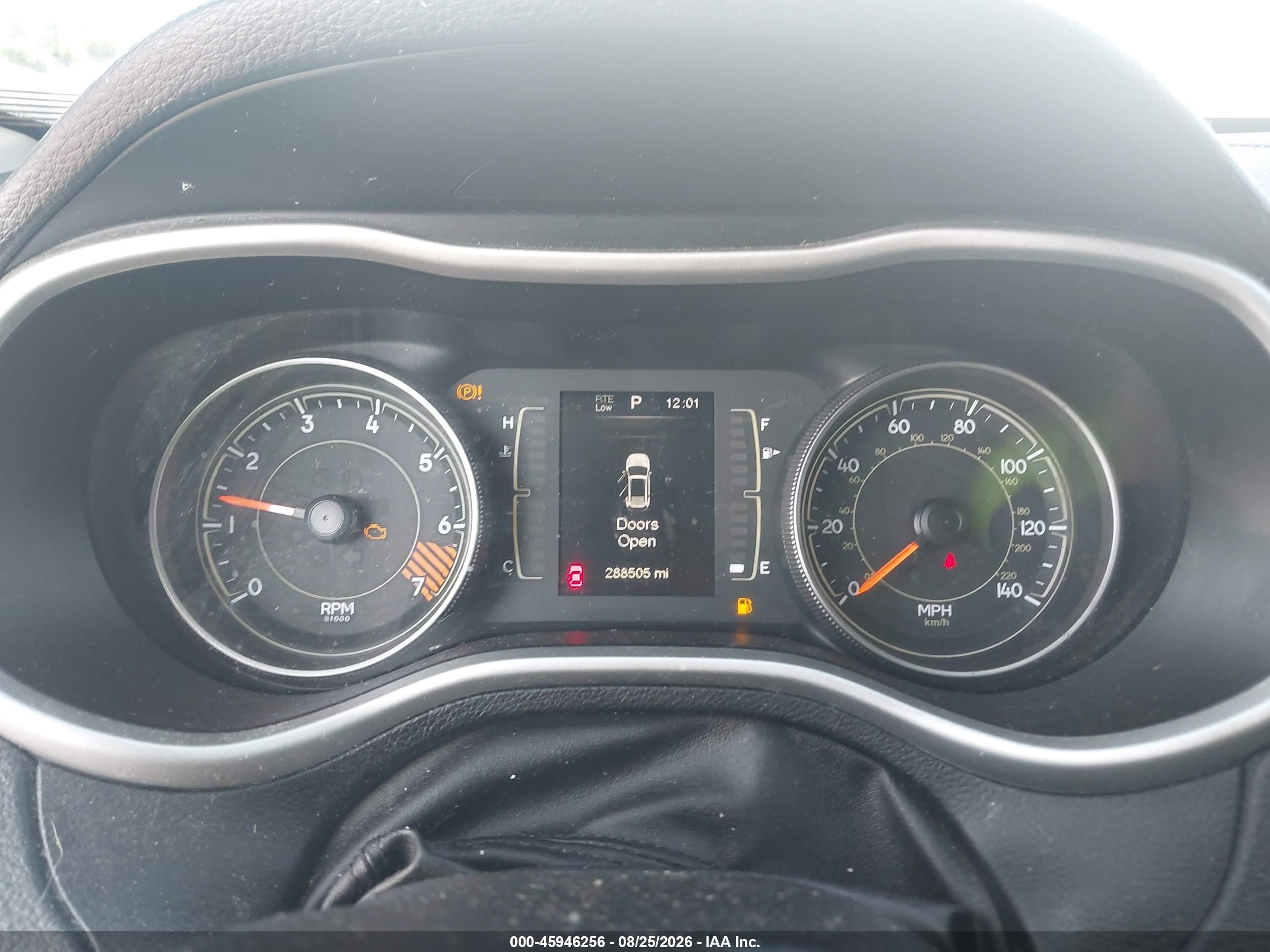2015 Jeep Cherokee Sport White vin: 1C4PJLAB6FW676715