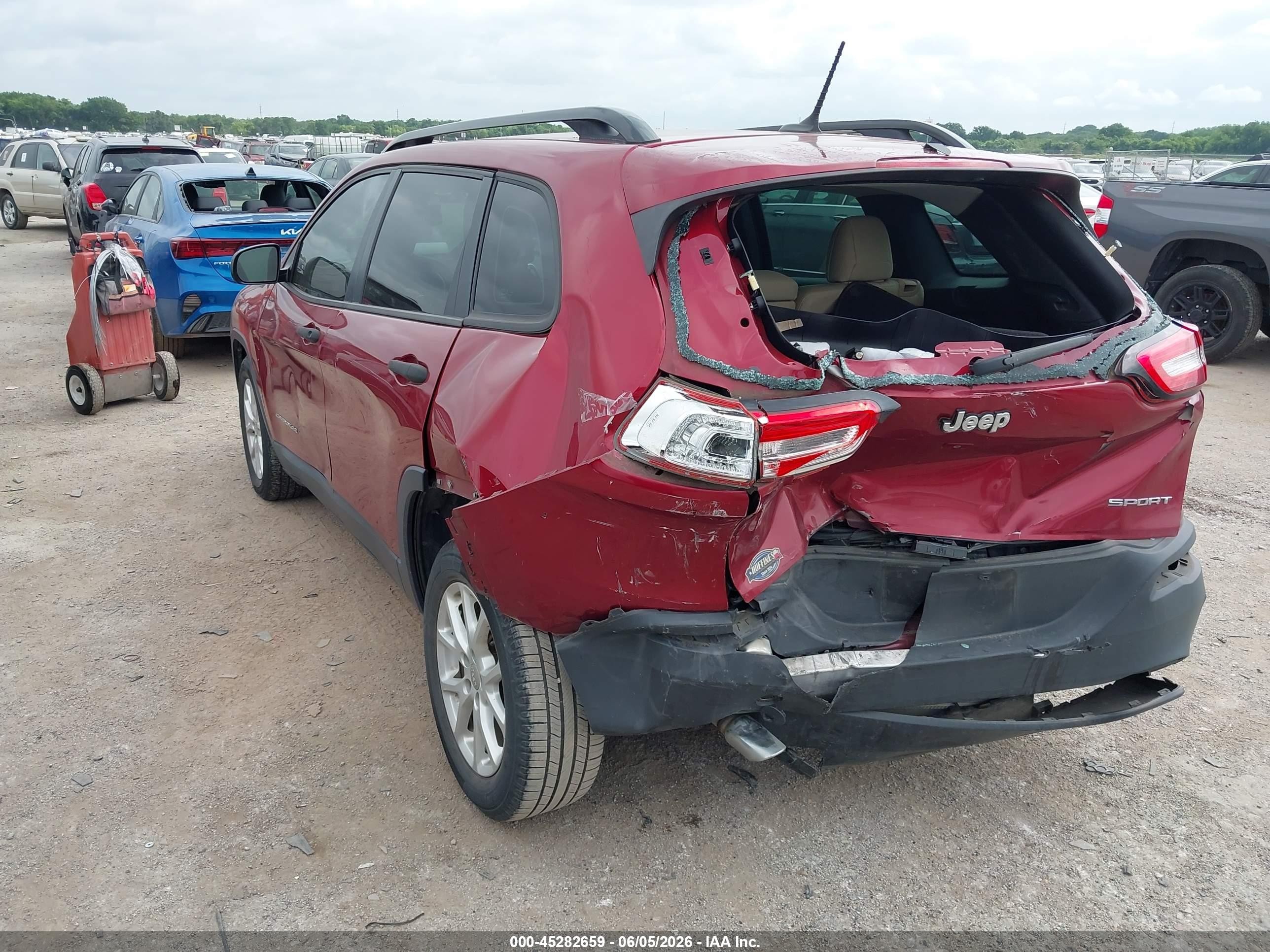 2015 Jeep Cherokee Sport Red vin: 1C4PJLAB6FW689609