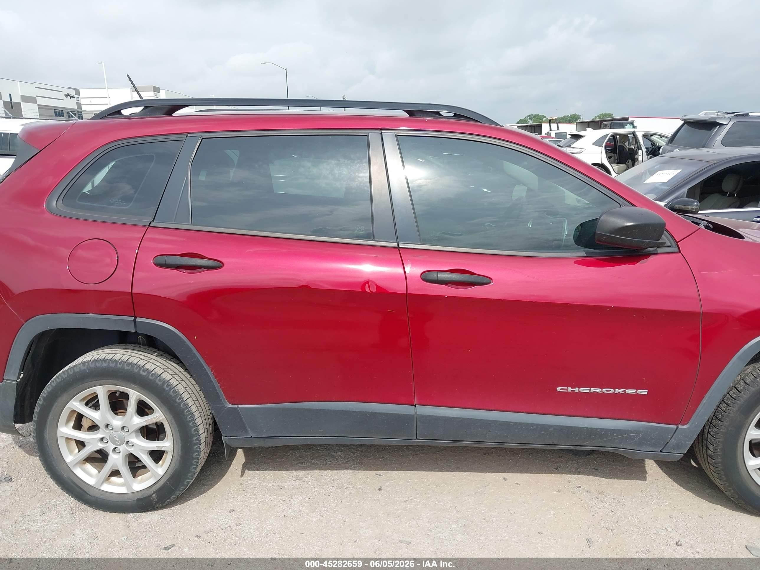 2015 Jeep Cherokee Sport Red vin: 1C4PJLAB6FW689609