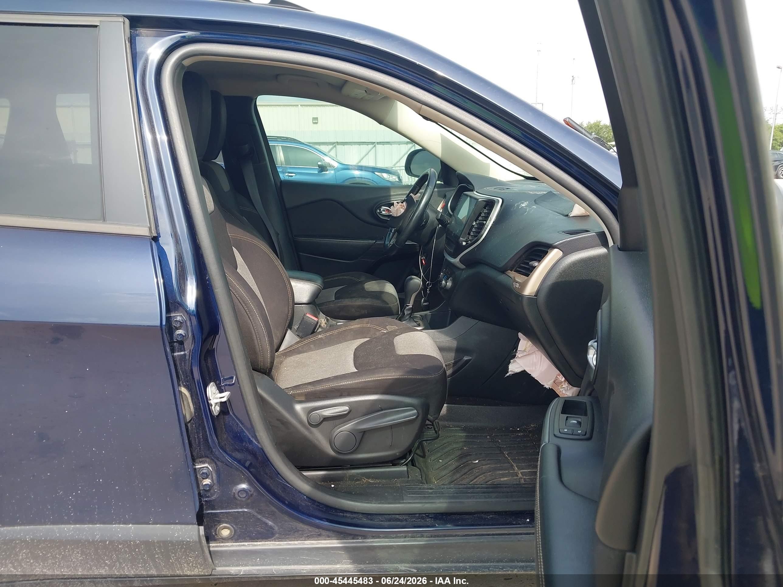 2015 Jeep Cherokee Sport Blue vin: 1C4PJLAB7FW611968