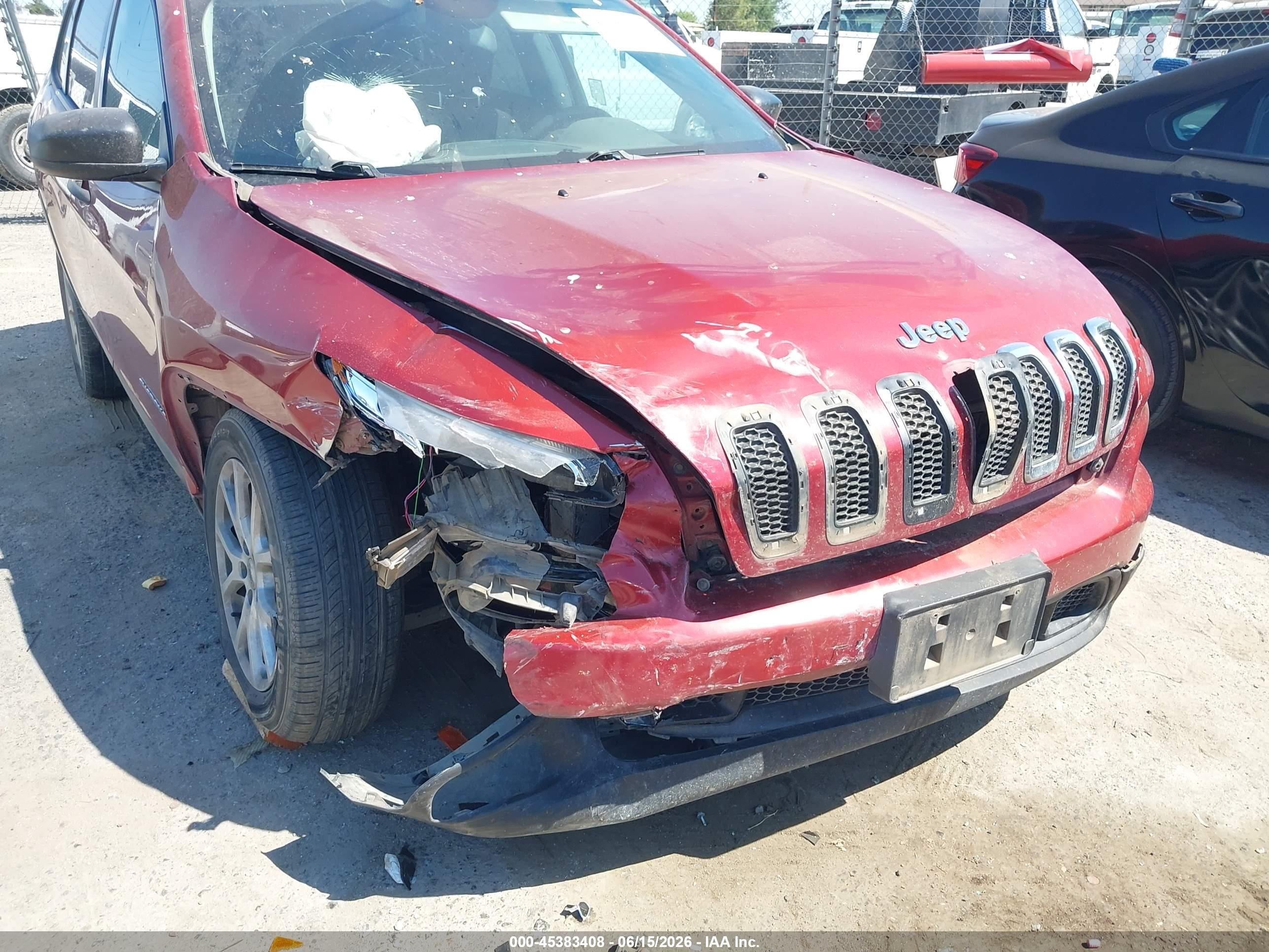 2015 Jeep Cherokee Sport Red vin: 1C4PJLAB7FW701640