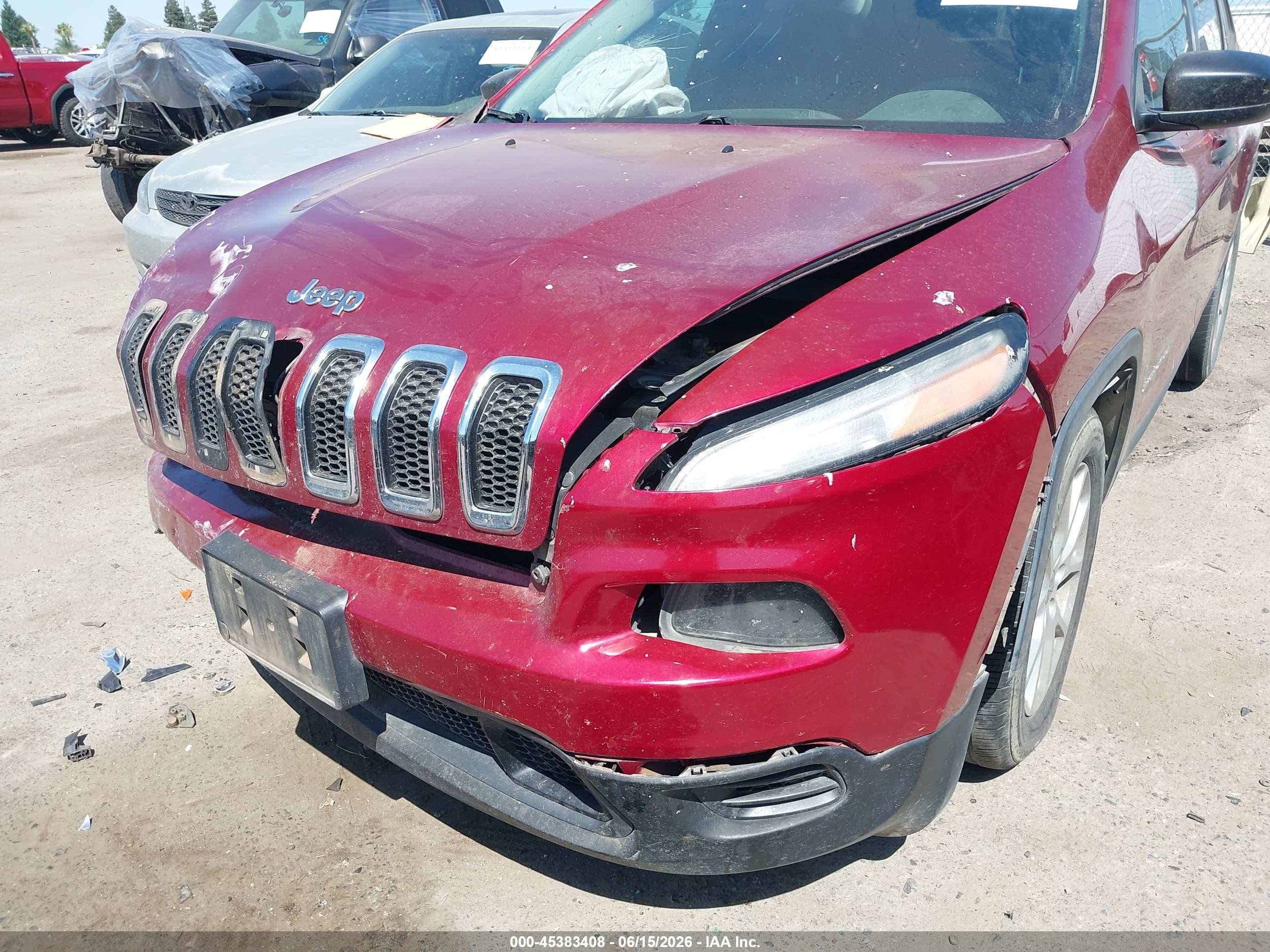 2015 Jeep Cherokee Sport Red vin: 1C4PJLAB7FW701640