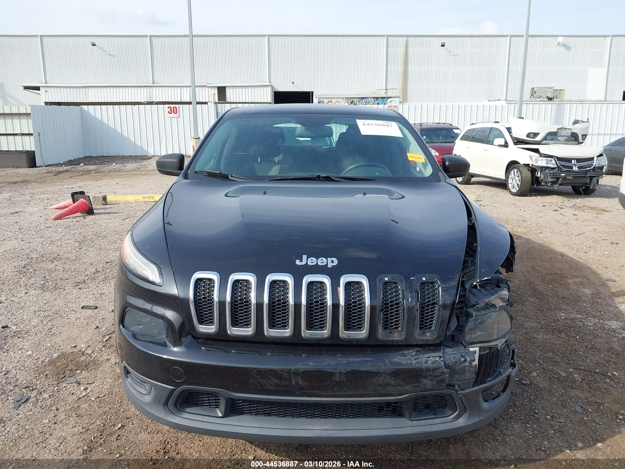 2014 Jeep Cherokee Sport Серый vin: 1C4PJLAB8EW112319