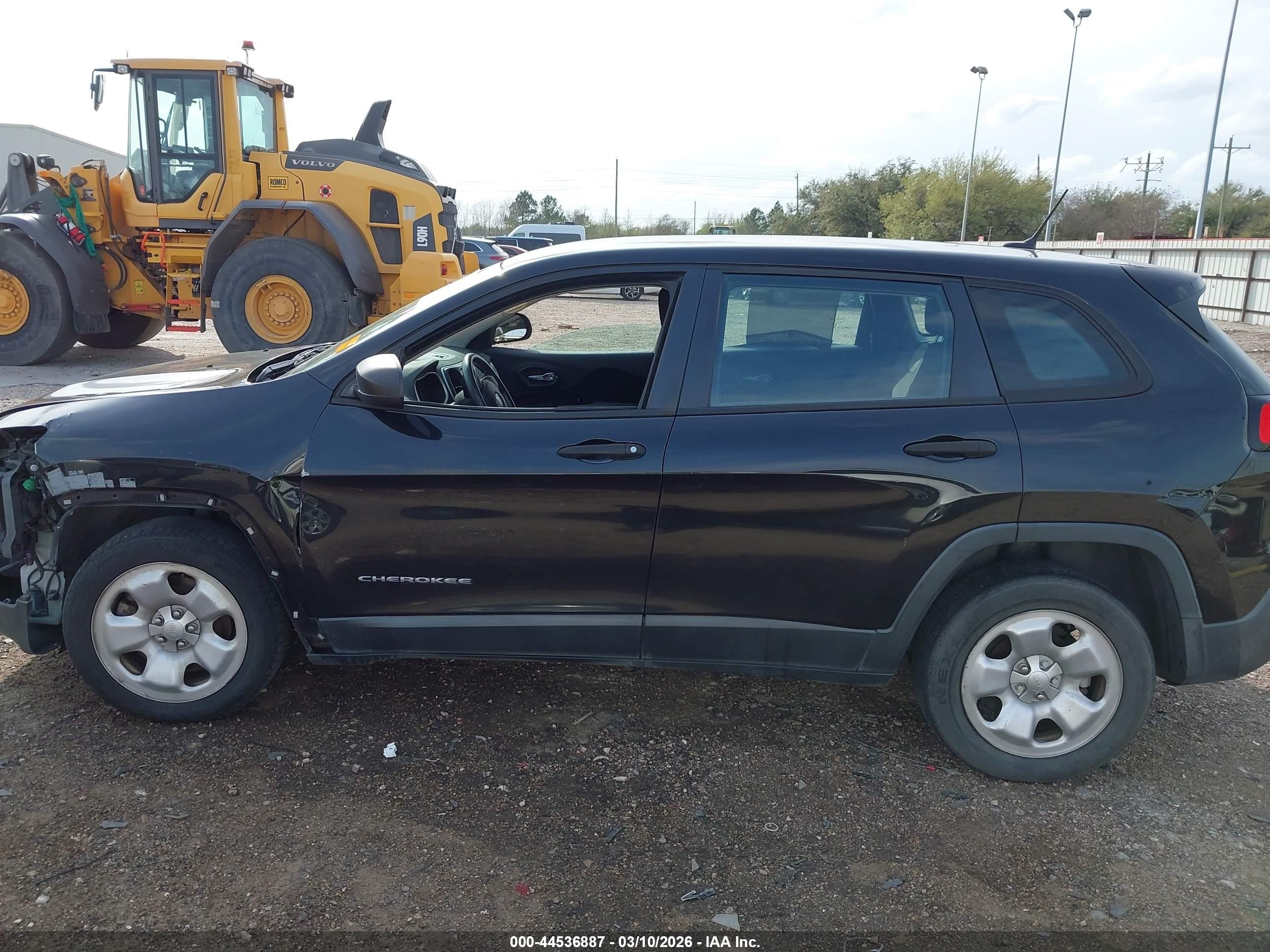 2014 Jeep Cherokee Sport Серый vin: 1C4PJLAB8EW112319