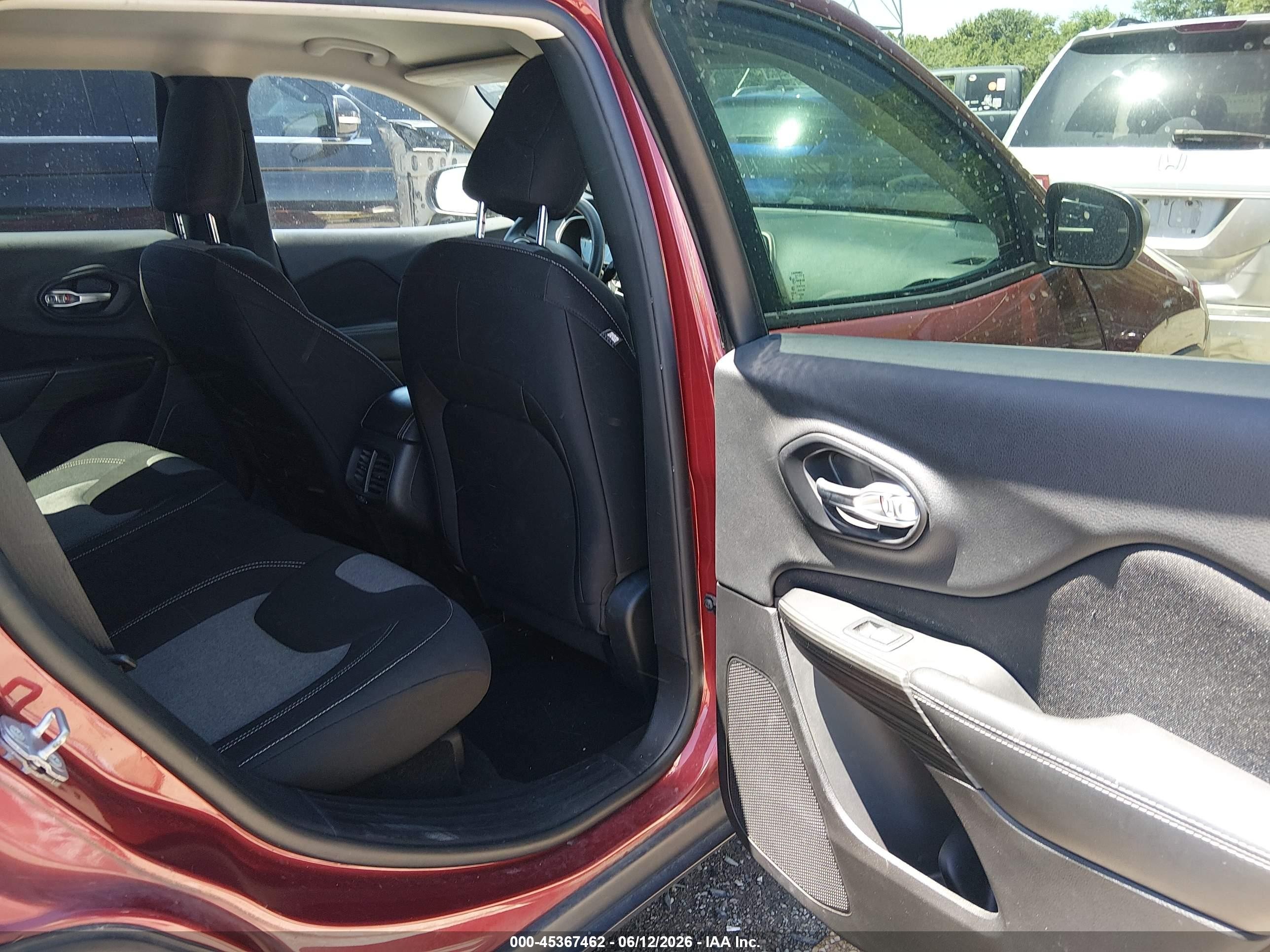 2014 Jeep Cherokee Sport Red vin: 1C4PJLAB8EW163870