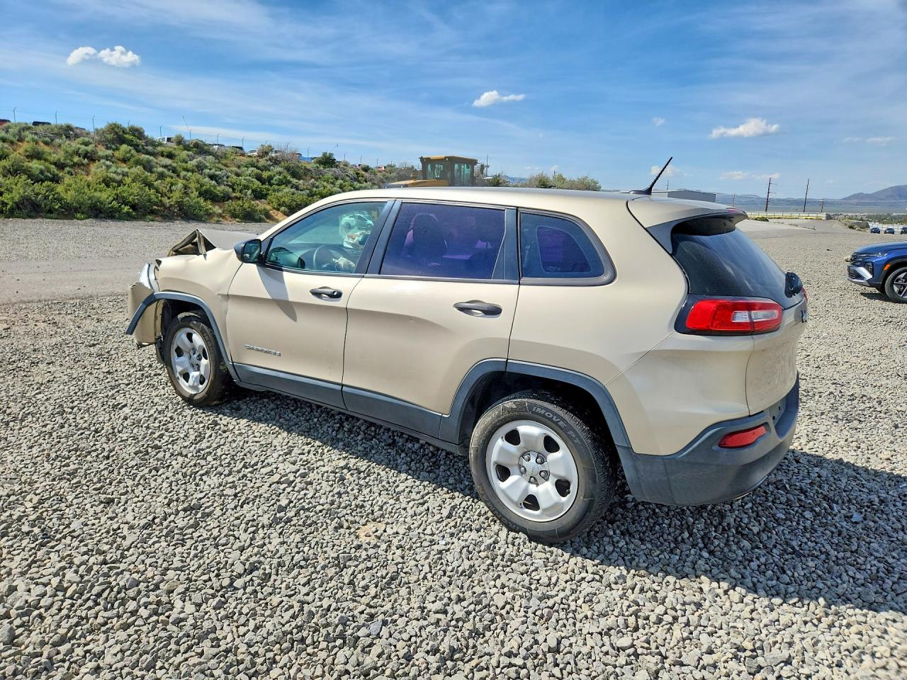 2015 Jeep Cherokee Sport Tan vin: 1C4PJLAB8FW561131
