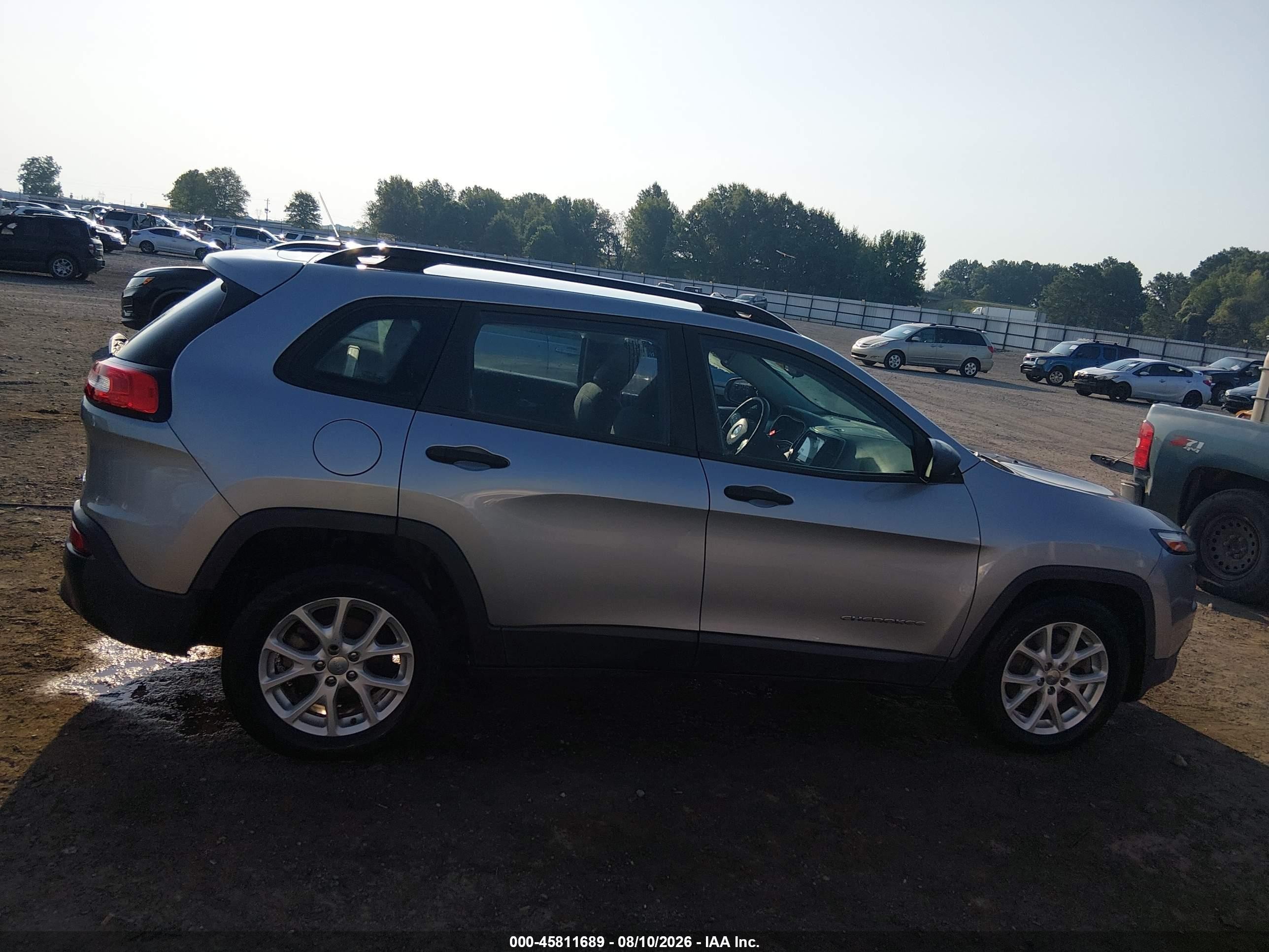 2015 Jeep Cherokee Sport Gray vin: 1C4PJLAB8FW579421