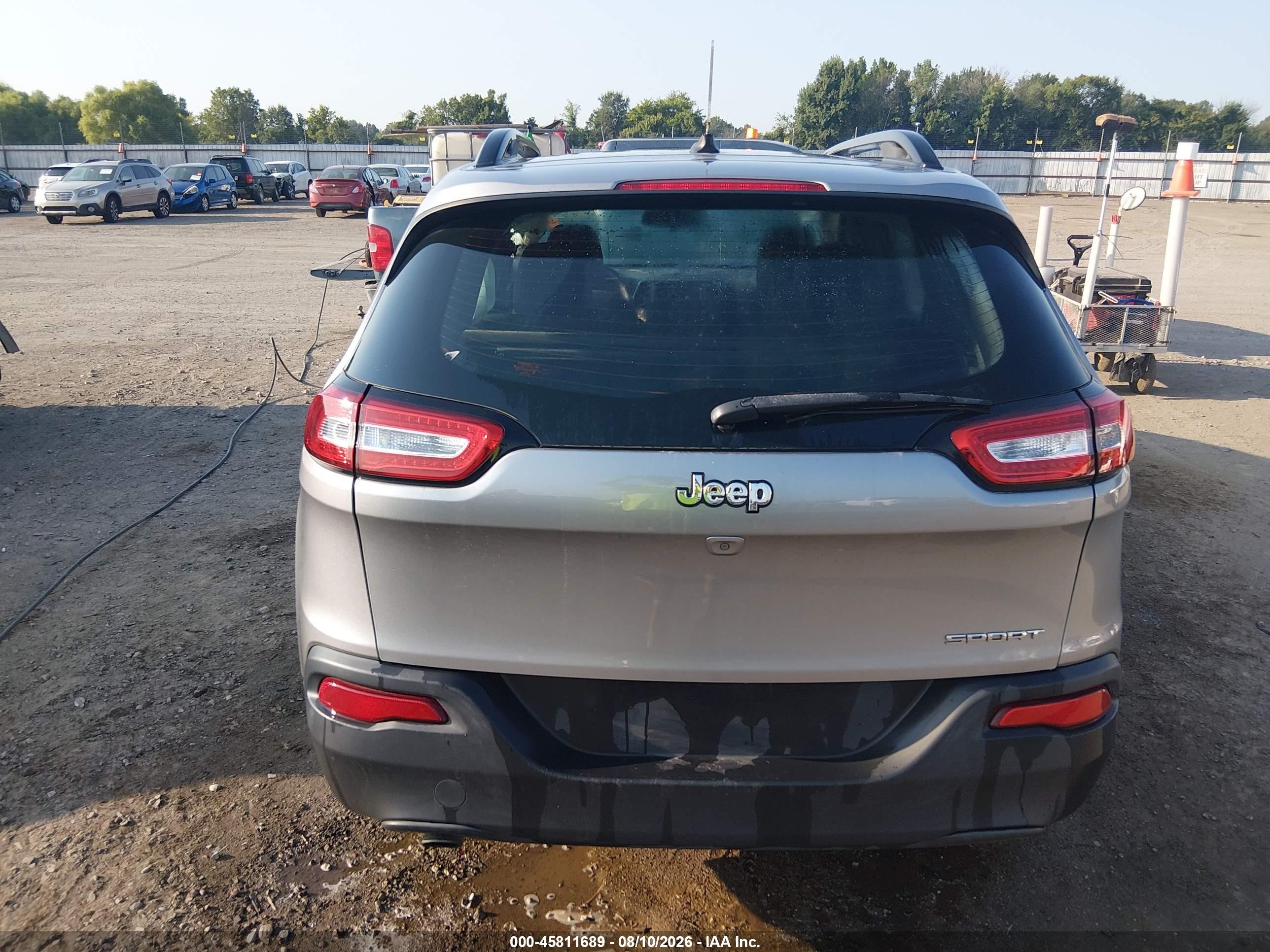 2015 Jeep Cherokee Sport Gray vin: 1C4PJLAB8FW579421