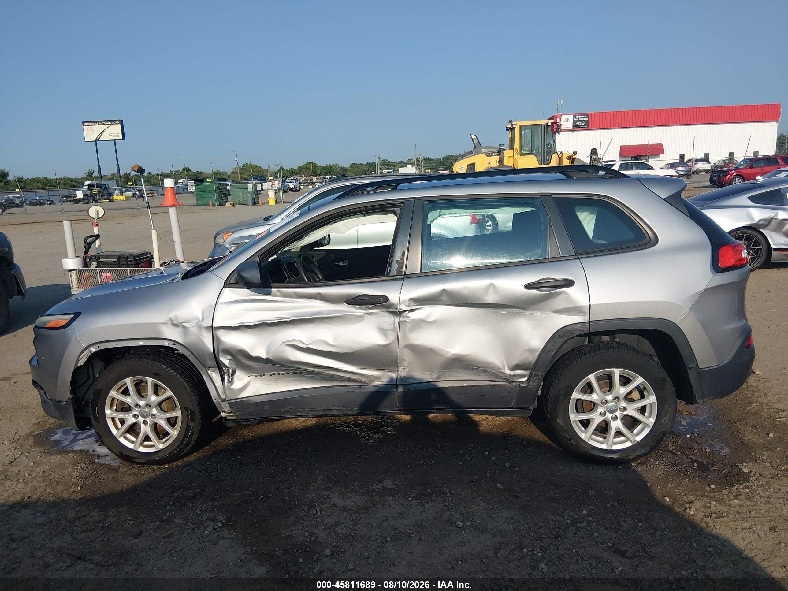 2015 Jeep Cherokee Sport Gray vin: 1C4PJLAB8FW579421