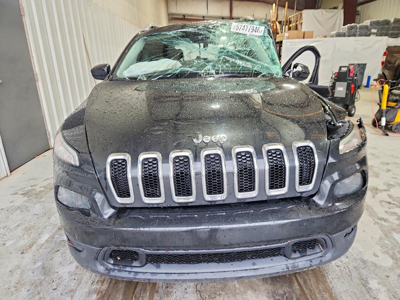 2015 Jeep Cherokee Sport Black vin: 1C4PJLAB8FW608044