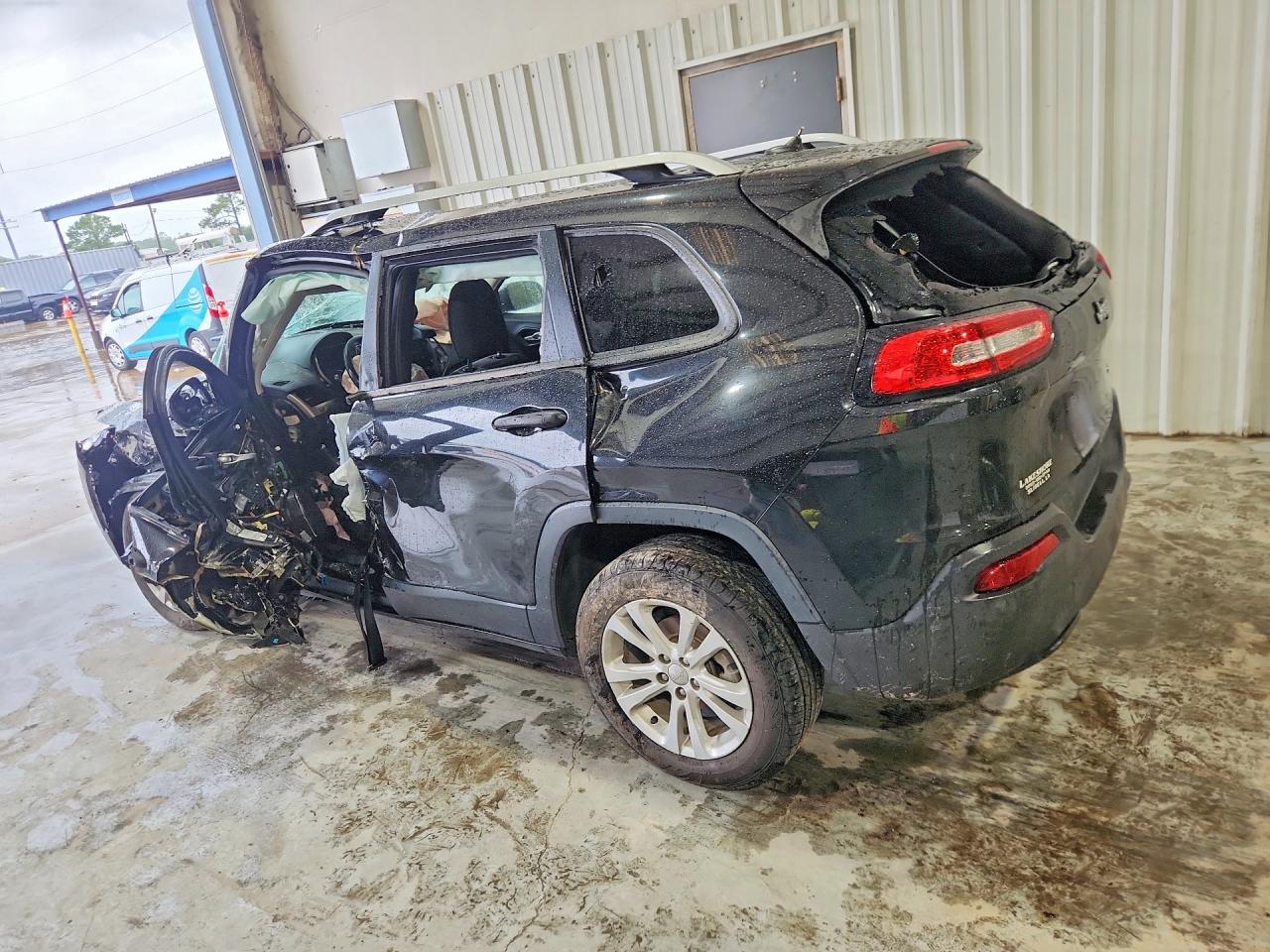 2015 Jeep Cherokee Sport Black vin: 1C4PJLAB8FW608044