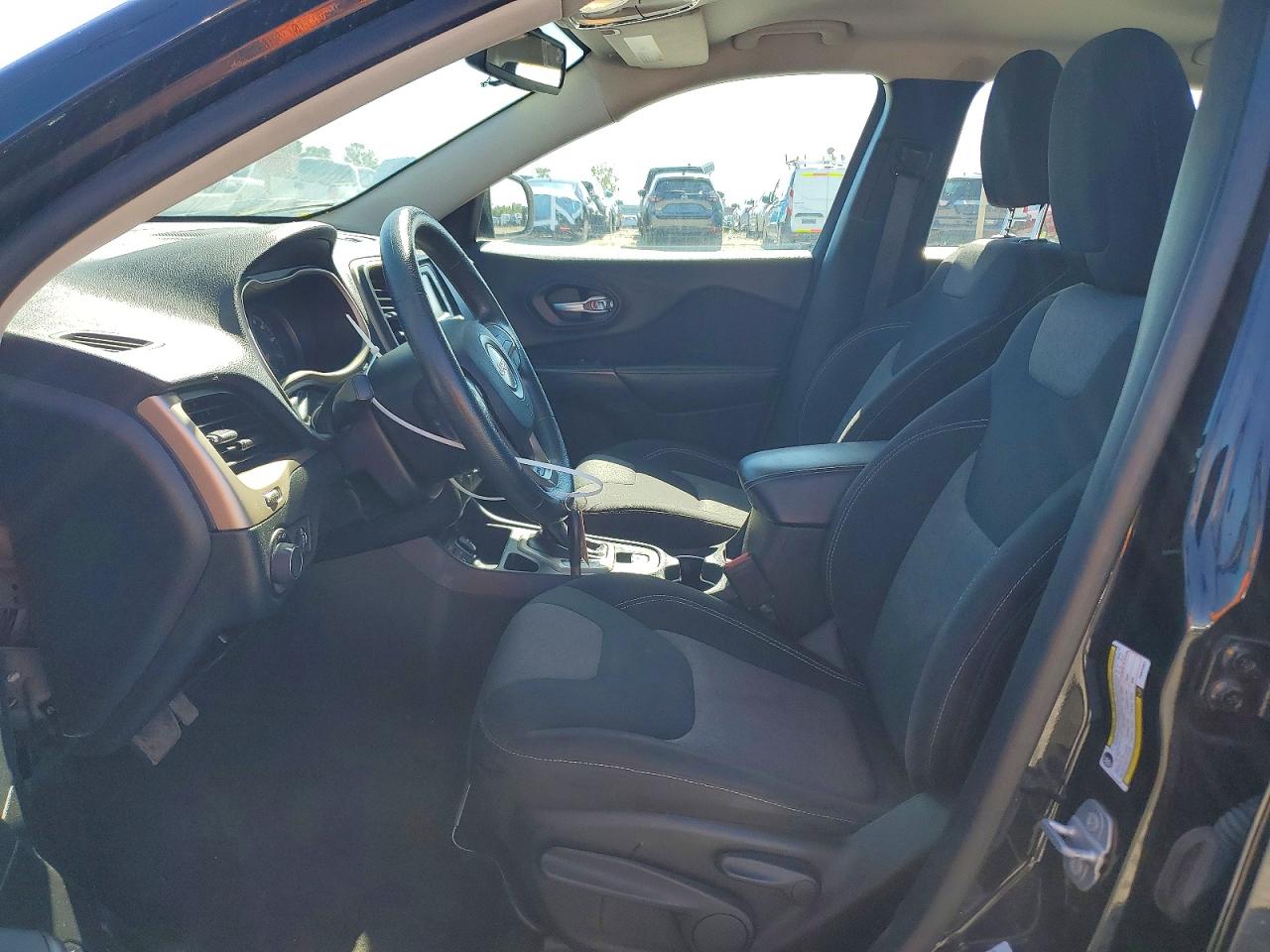 2015 Jeep Cherokee Sport Black vin: 1C4PJLAB8FW612451