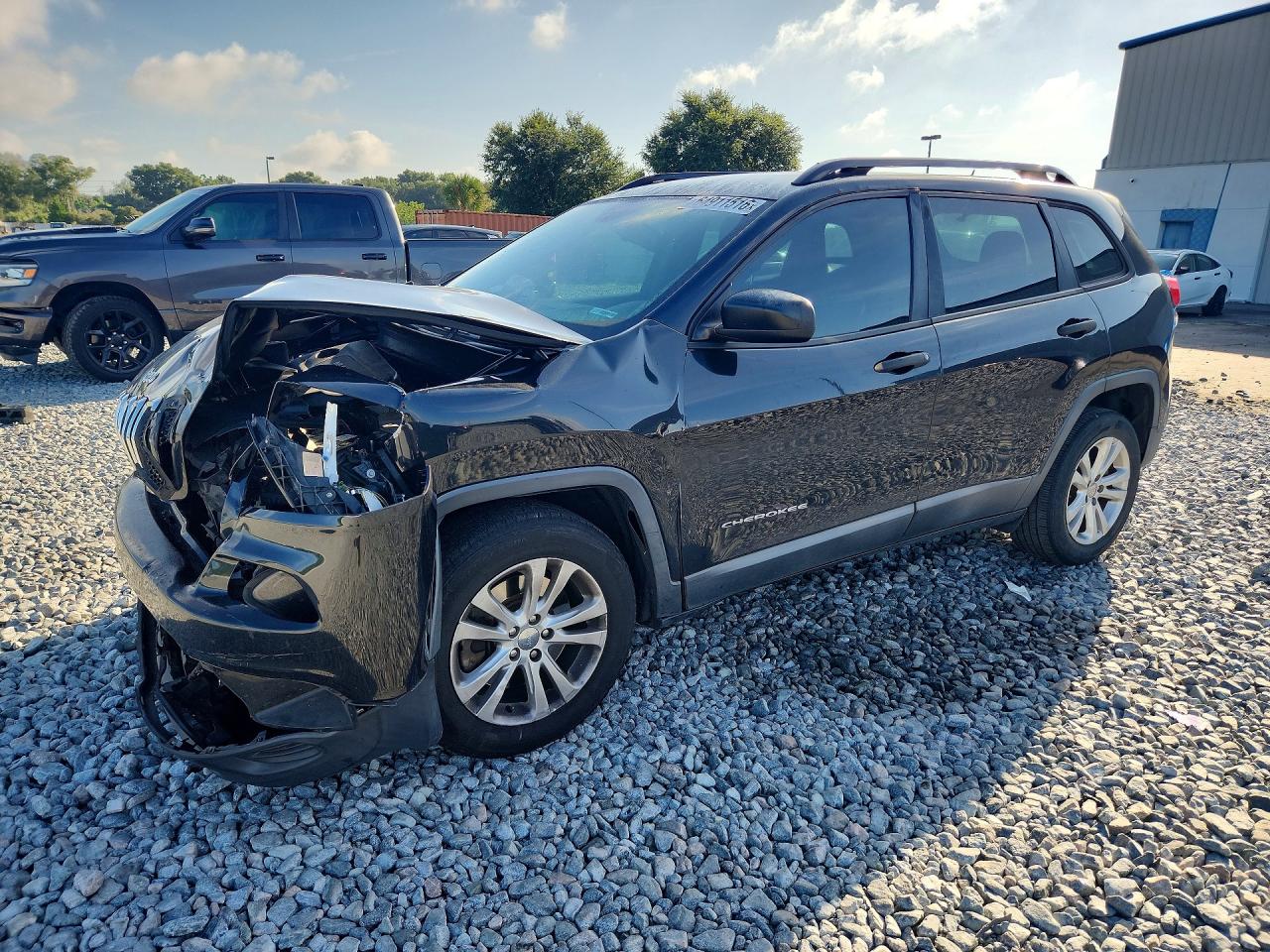 2015 Jeep Cherokee Sport Black vin: 1C4PJLAB8FW677171