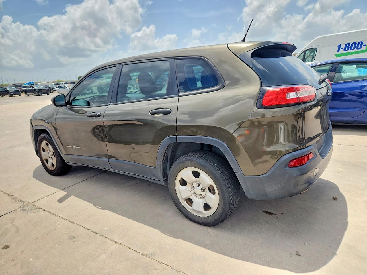 2014 Jeep Cherokee Sport Green vin: 1C4PJLAB9EW194433