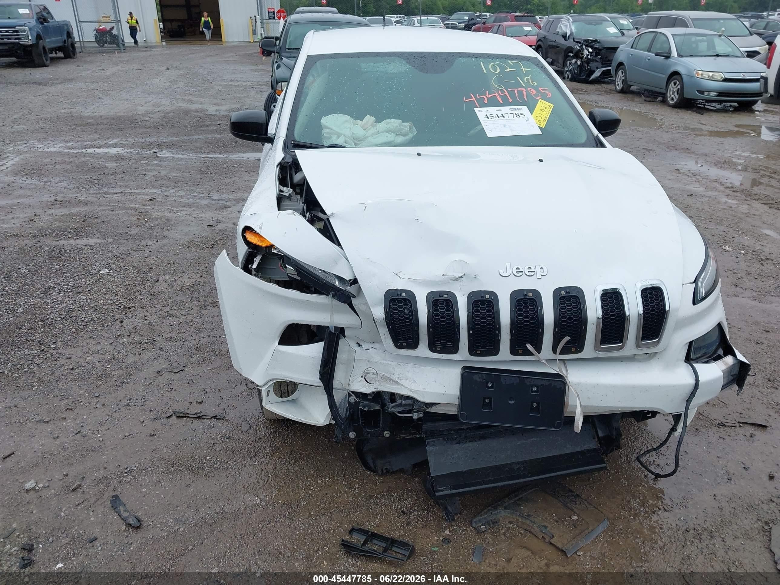 2014 Jeep Cherokee Sport White vin: 1C4PJLAB9EW231027