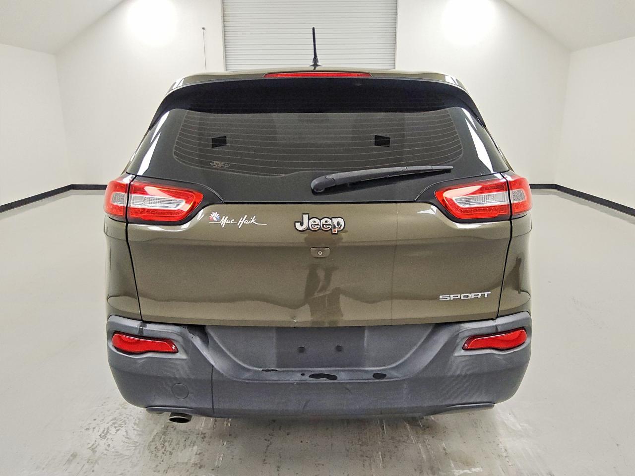 2014 Jeep Cherokee Sport Green vin: 1C4PJLAB9EW301576
