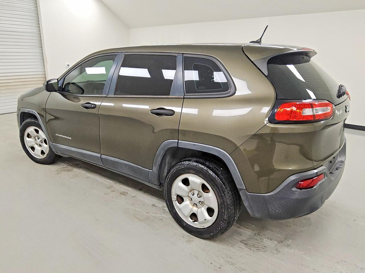 2014 Jeep Cherokee Sport Green vin: 1C4PJLAB9EW301576