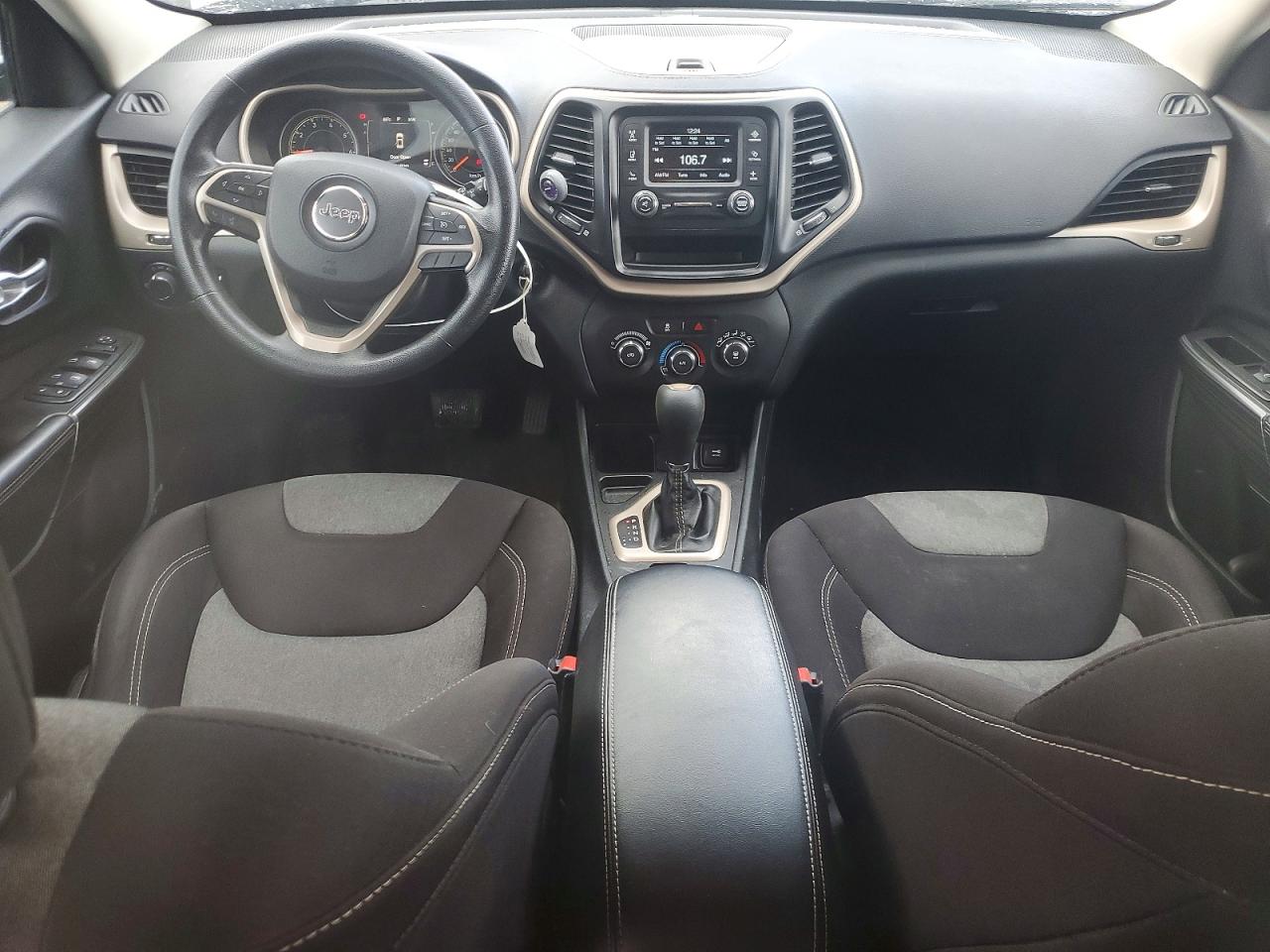 2015 Jeep Cherokee Sport Черный vin: 1C4PJLAB9FW584580