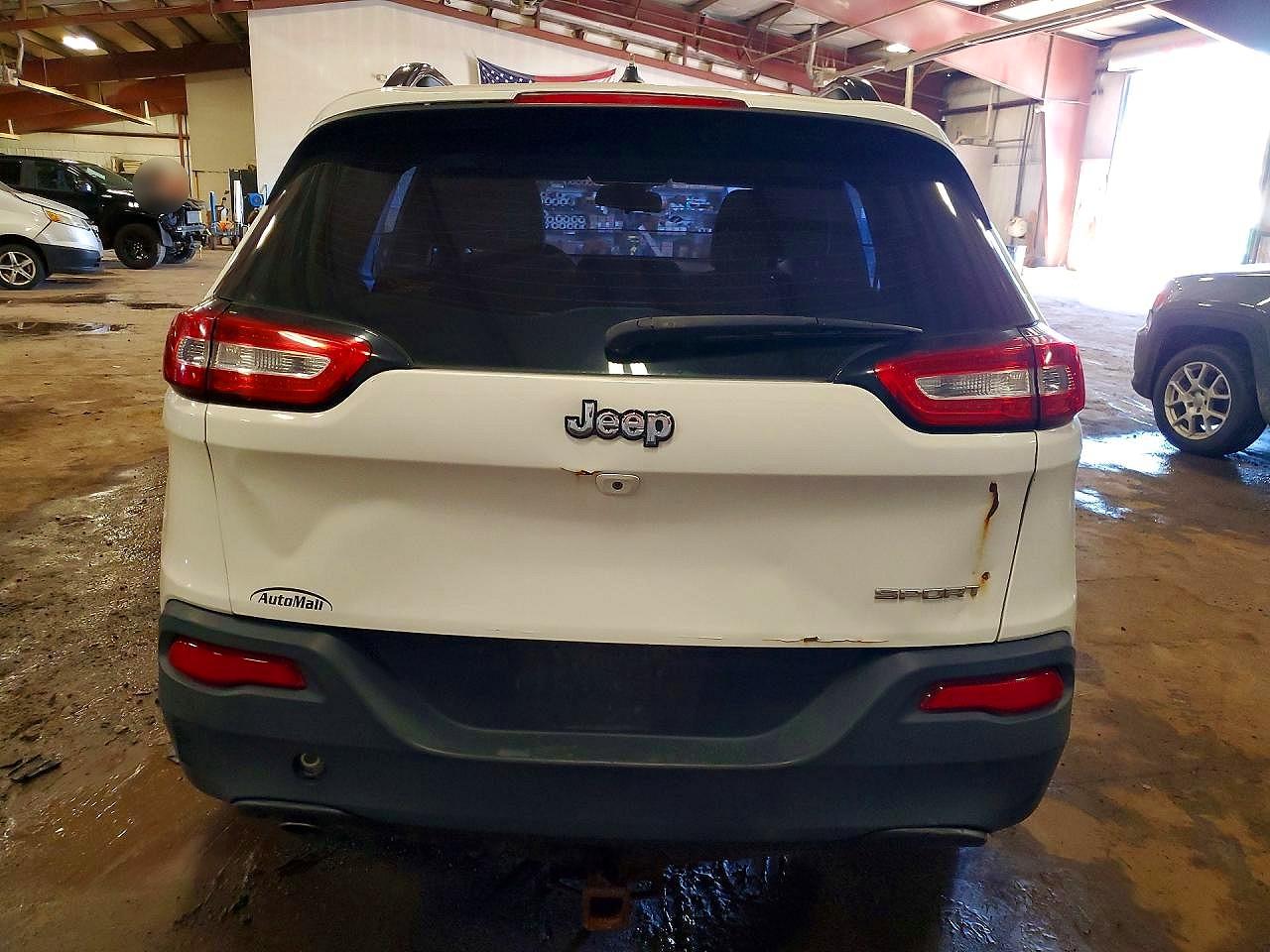 2015 Jeep Cherokee Sport White vin: 1C4PJLAB9FW596700