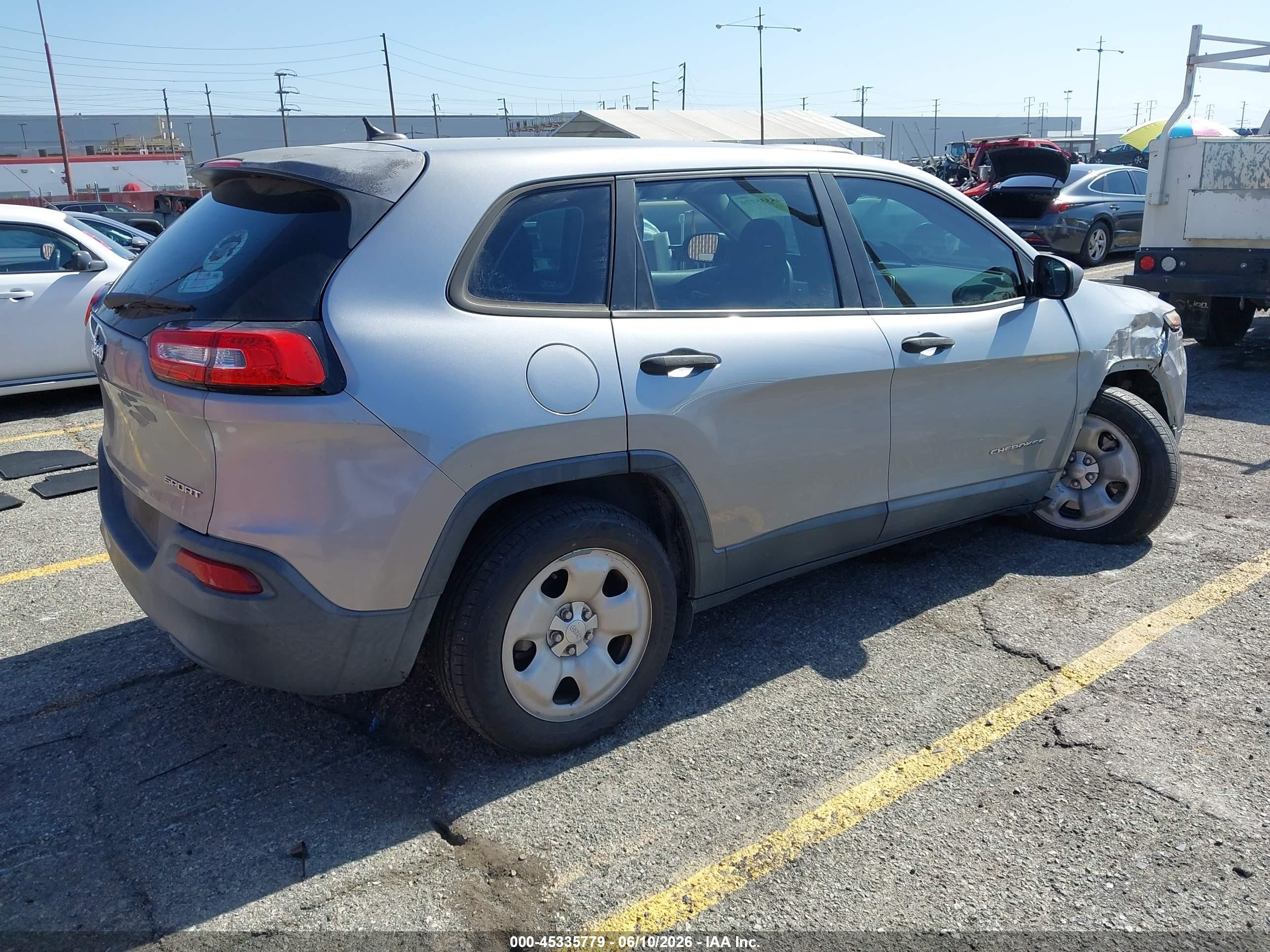 2015 Jeep Cherokee Sport Gray vin: 1C4PJLAB9FW722022