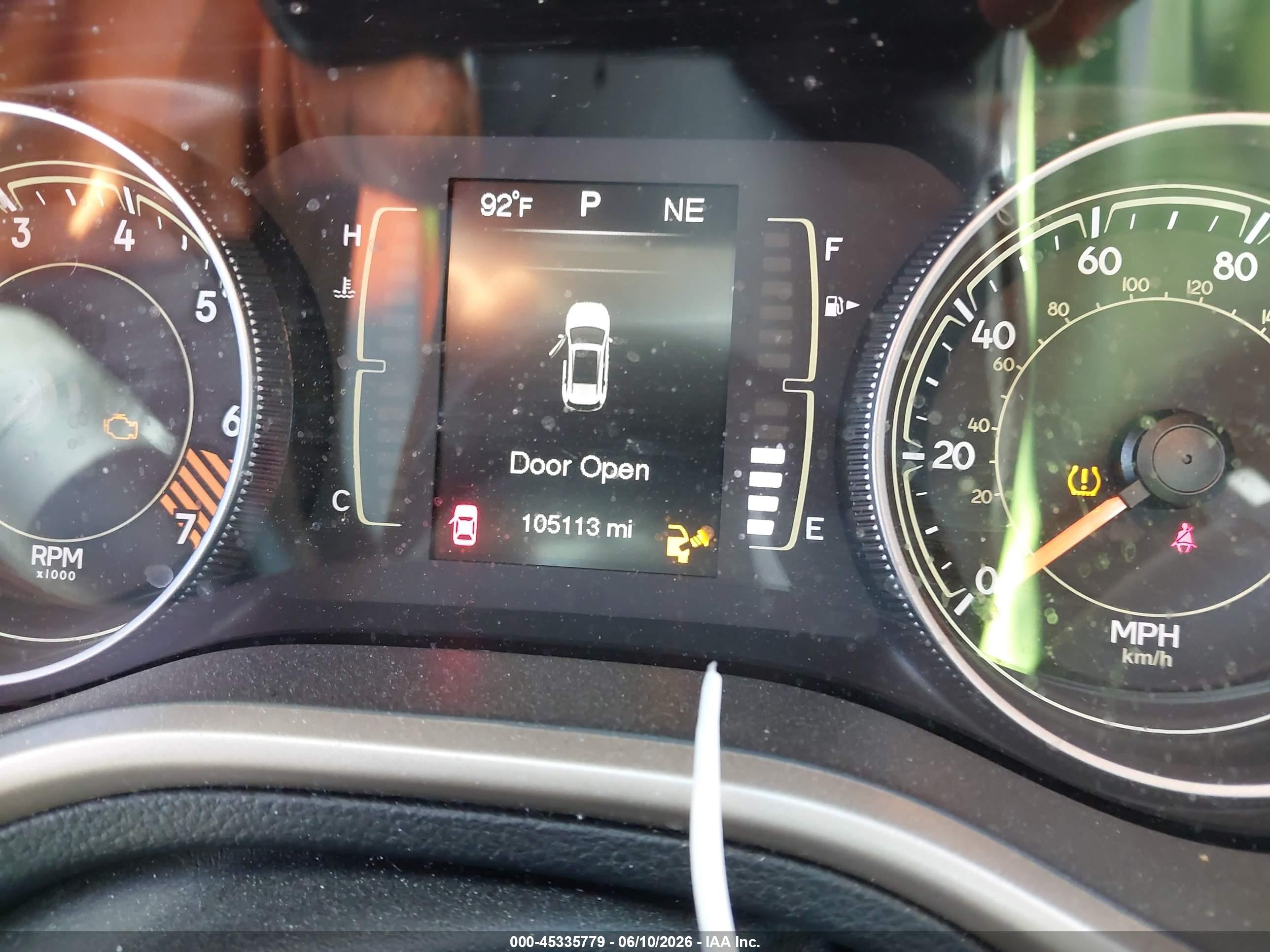 2015 Jeep Cherokee Sport Gray vin: 1C4PJLAB9FW722022