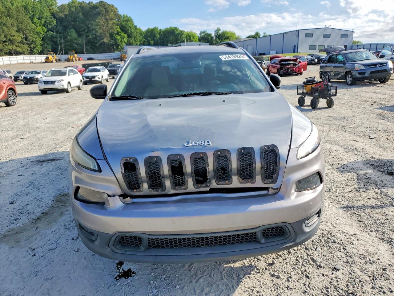 2015 Jeep Cherokee Sport Серебряный vin: 1C4PJLAB9FW761886