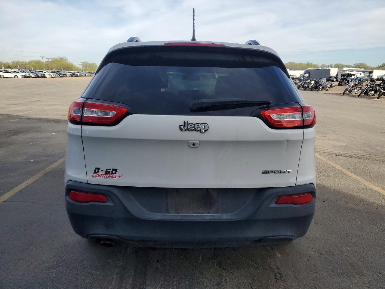 2016 Jeep Cherokee Белый vin: 1C4PJLAB9GW243164