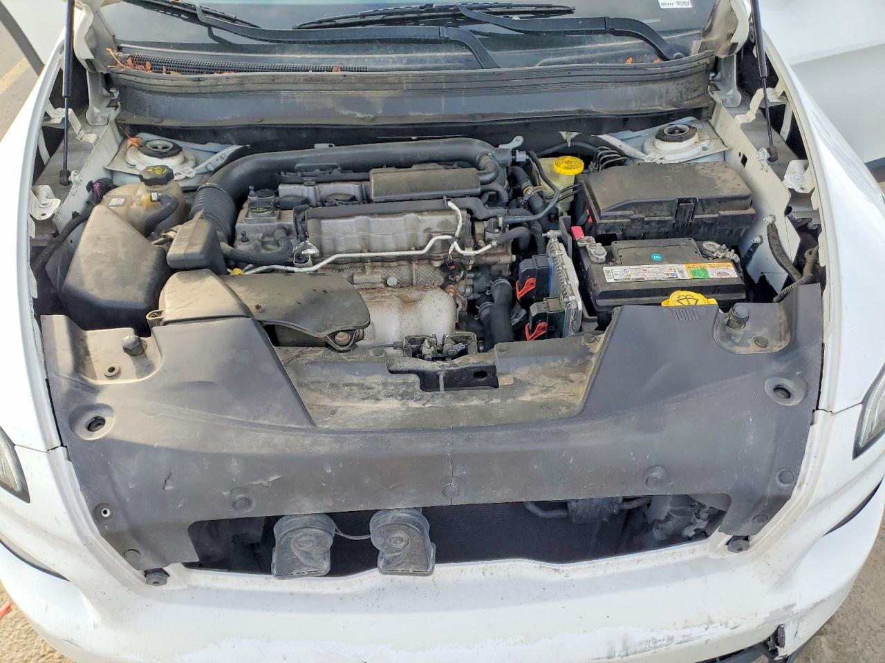 2016 Jeep Cherokee Белый vin: 1C4PJLAB9GW243164
