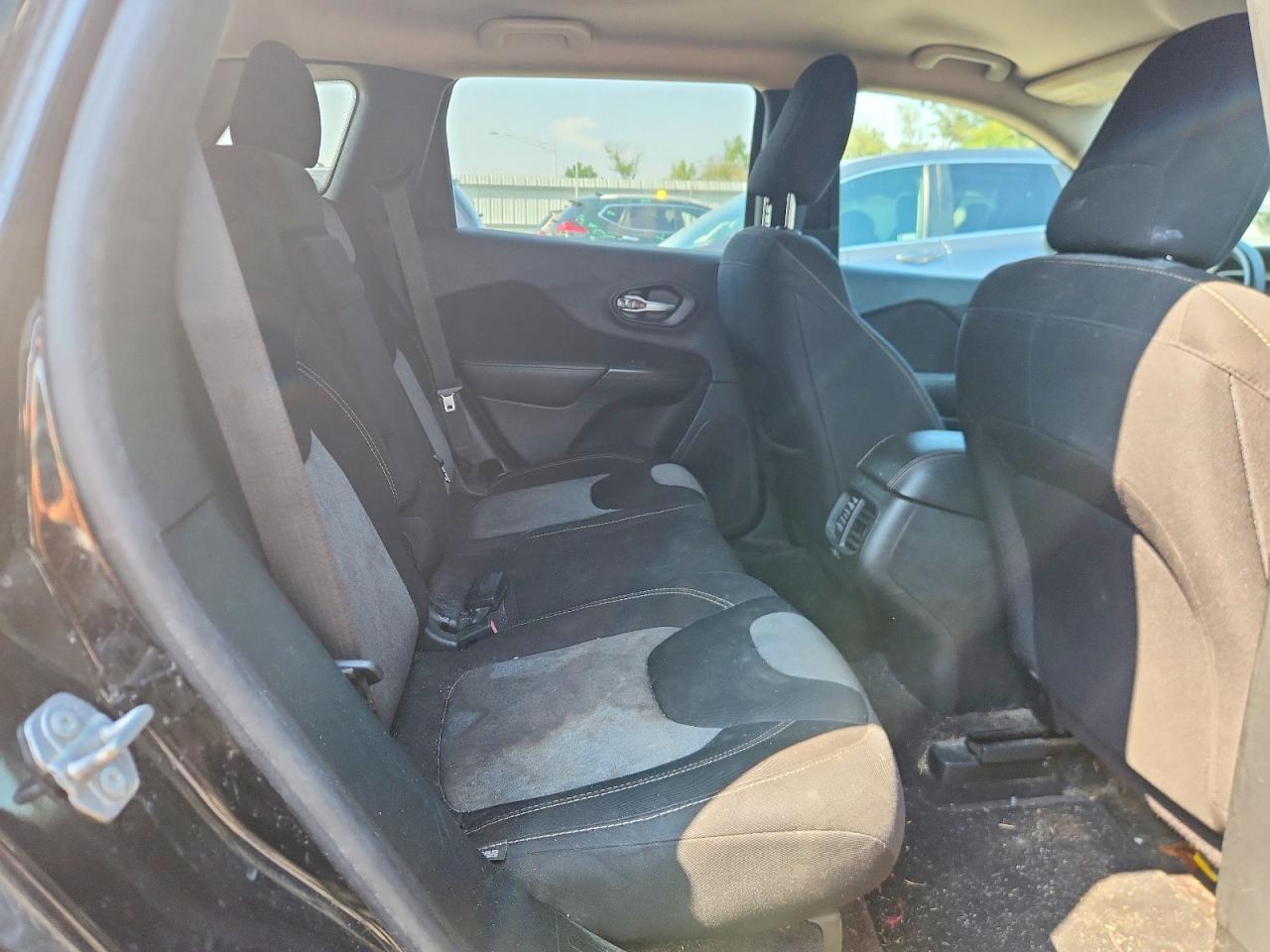 2016 Jeep Cherokee Sport Black vin: 1C4PJLAB9GW362574