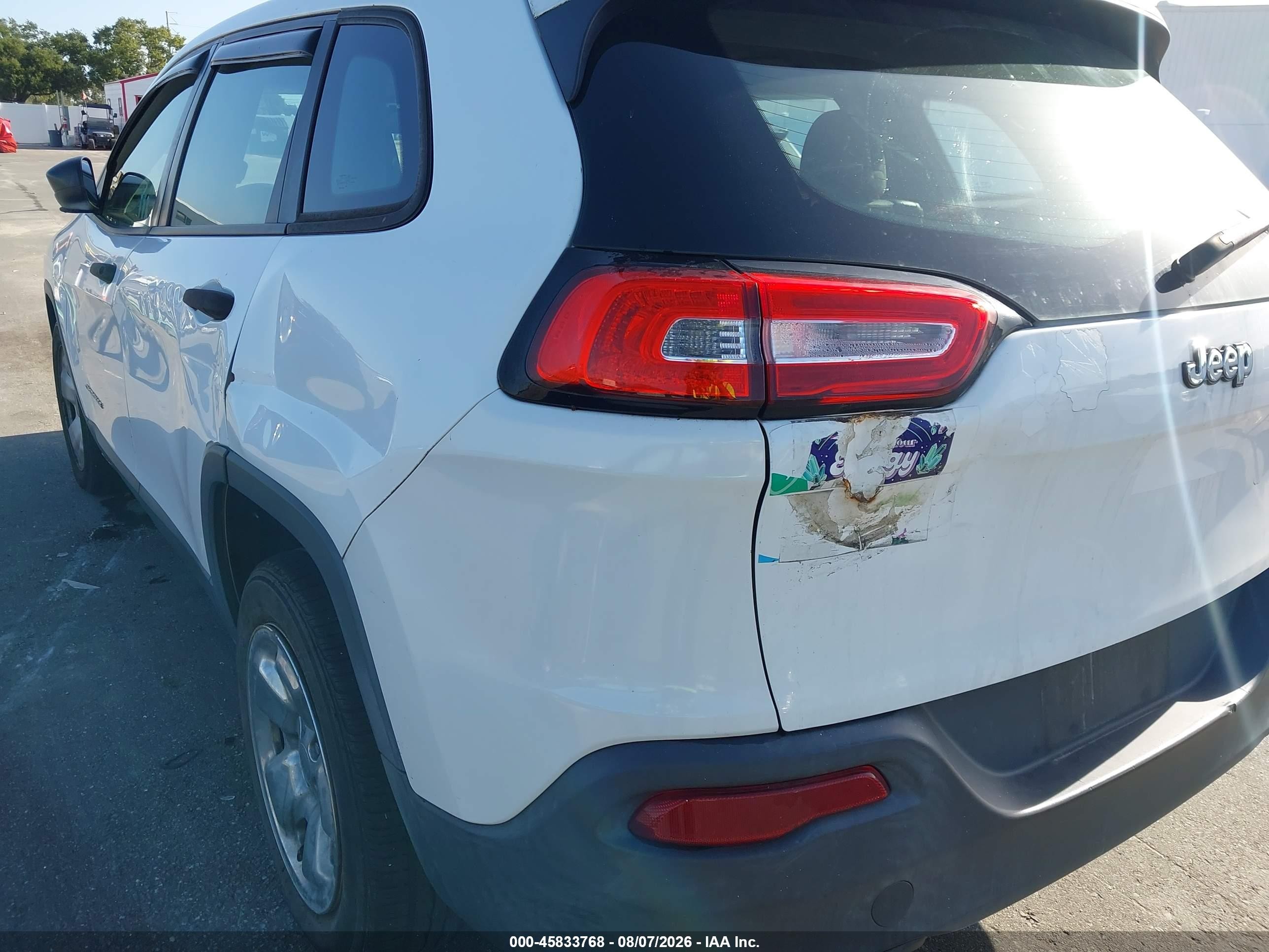 2014 Jeep Cherokee Sport White vin: 1C4PJLABXEW104593