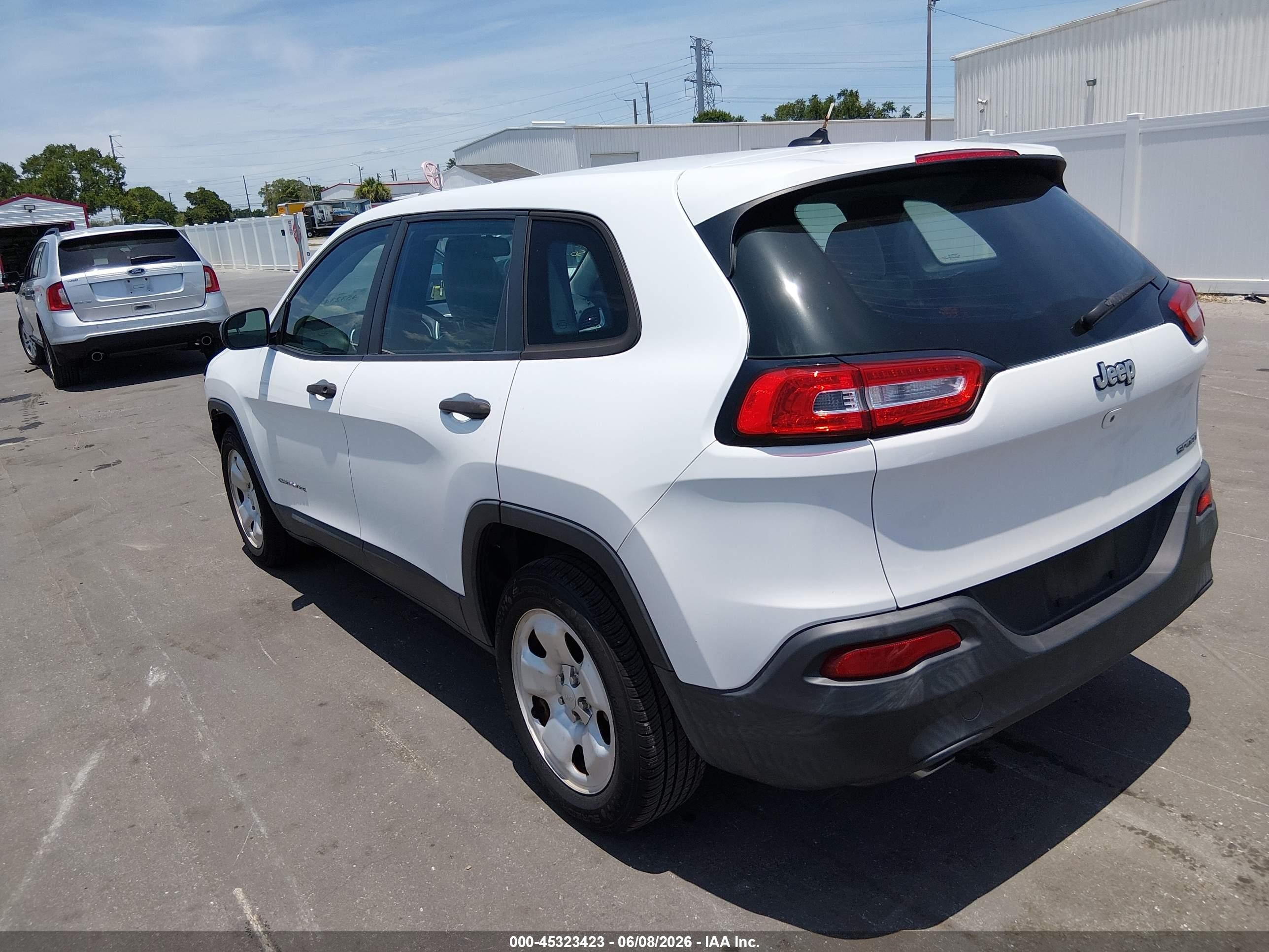 2015 Jeep Cherokee Sport White vin: 1C4PJLABXFW532066