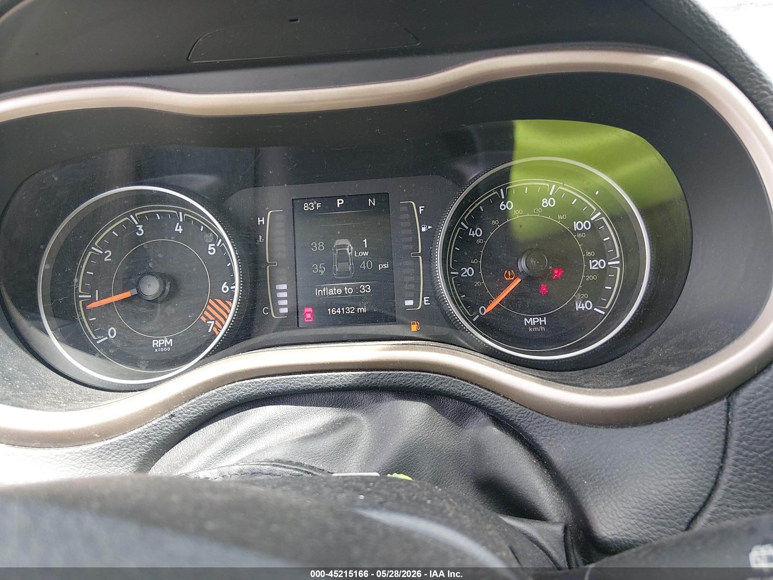 2015 Jeep Cherokee Sport White vin: 1C4PJLABXFW642793