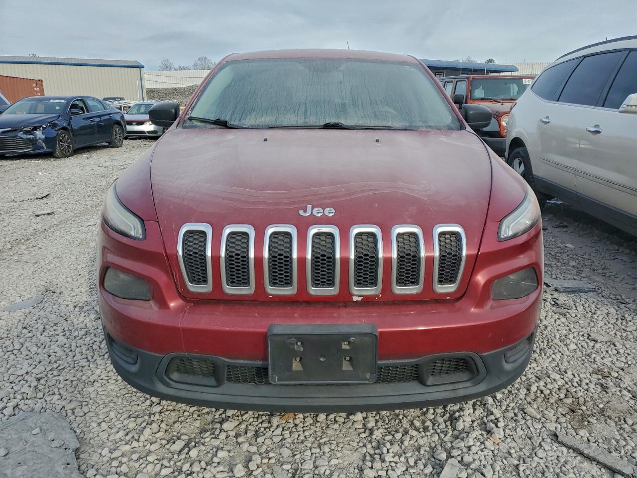 2015 Jeep Cherokee Sport Red vin: 1C4PJLABXFW662896
