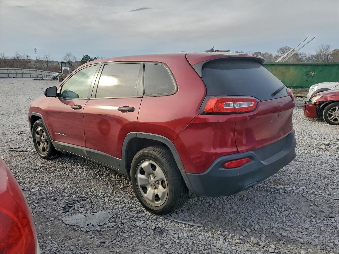 2015 Jeep Cherokee Sport Red vin: 1C4PJLABXFW662896