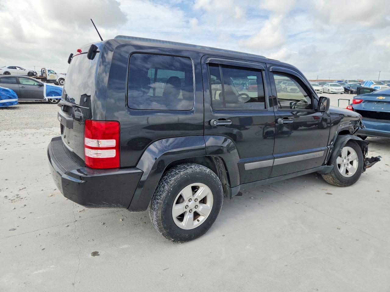 2012 Jeep Liberty Sport Black vin: 1C4PJLAK0CW147272