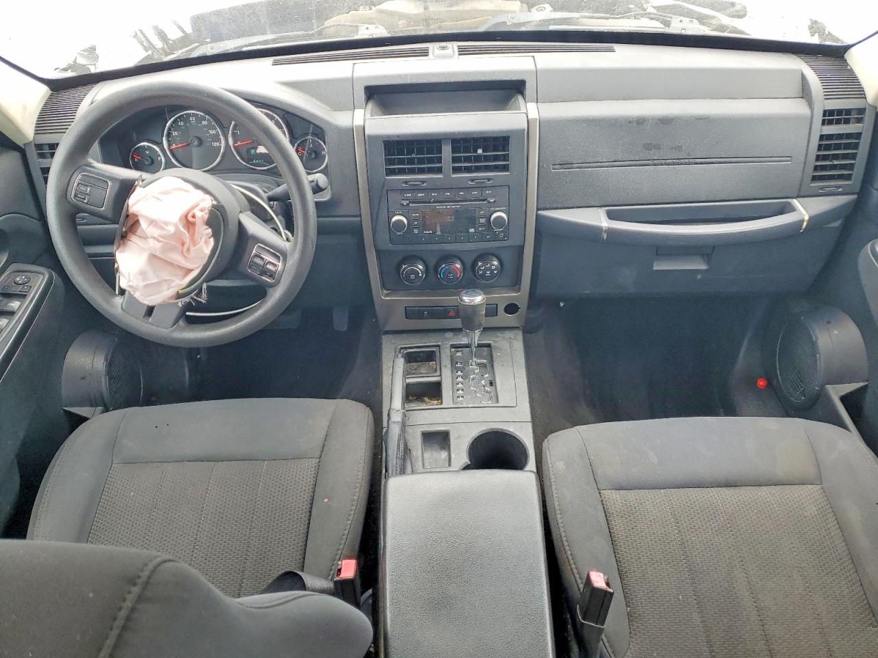 2012 Jeep Liberty Sport Серебряный vin: 1C4PJLAK0CW165772