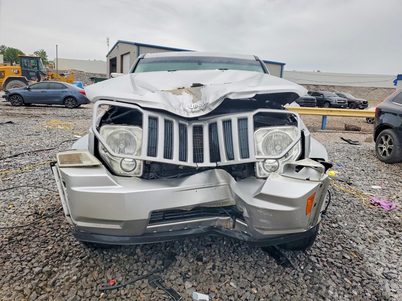2012 Jeep Liberty Sport Серебряный vin: 1C4PJLAK0CW165772