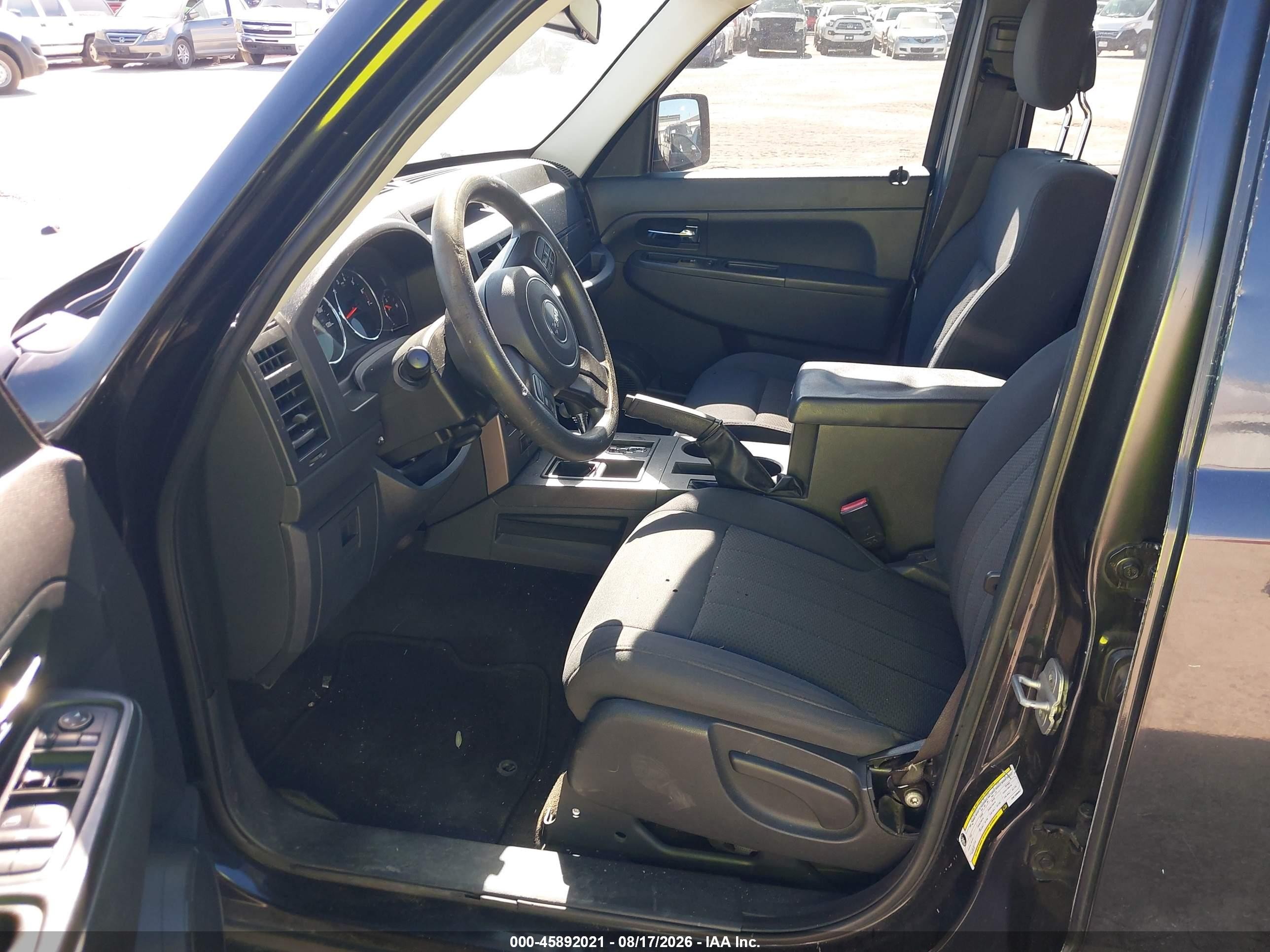 2012 Jeep Liberty Sport Черный vin: 1C4PJLAK0CW189067