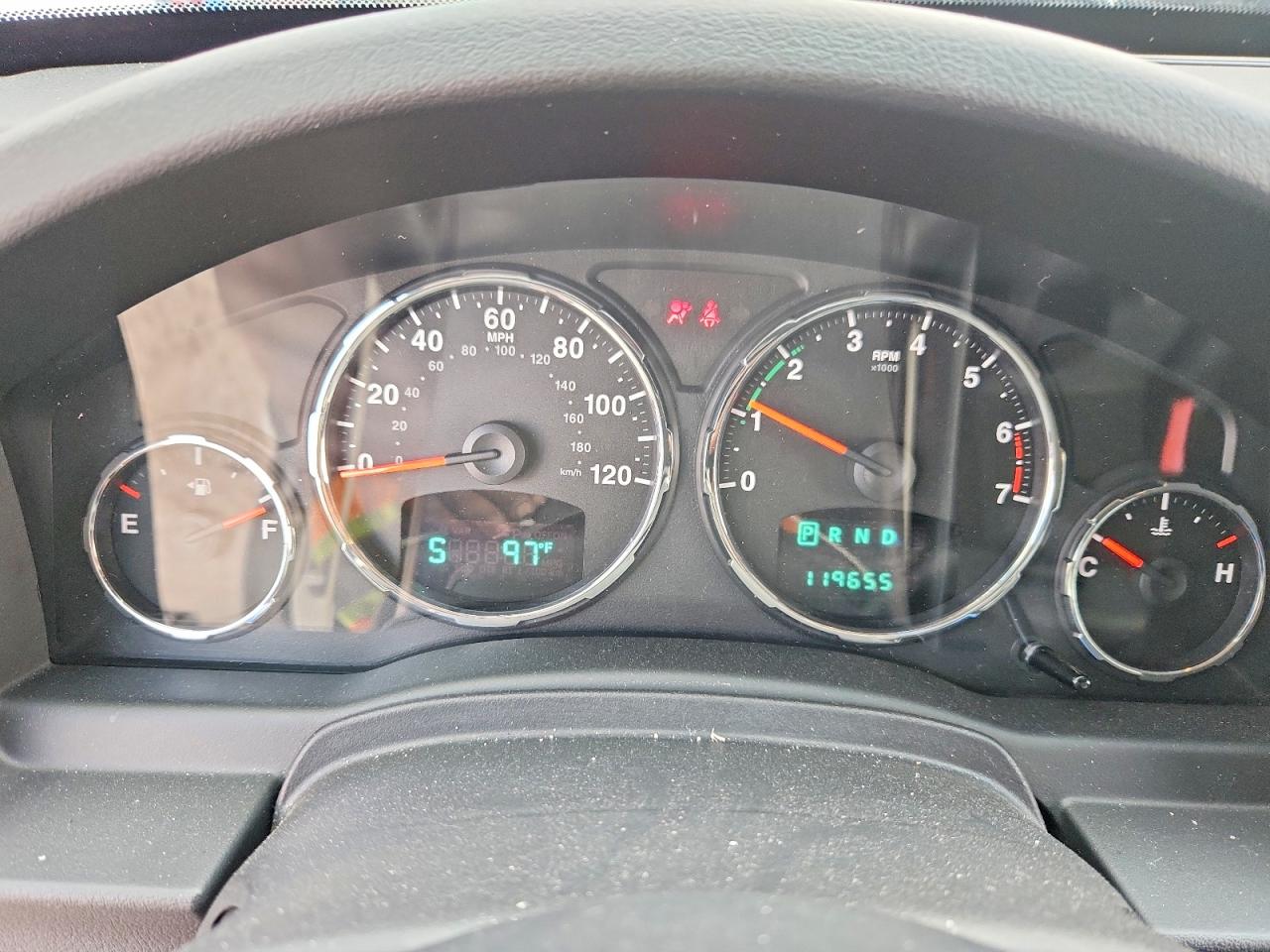 2012 Jeep Liberty Sport White vin: 1C4PJLAK1CW133302