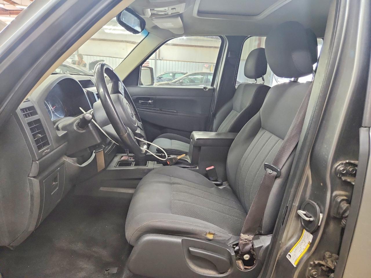 2012 Jeep Liberty Sport Gray vin: 1C4PJLAK2CW110871