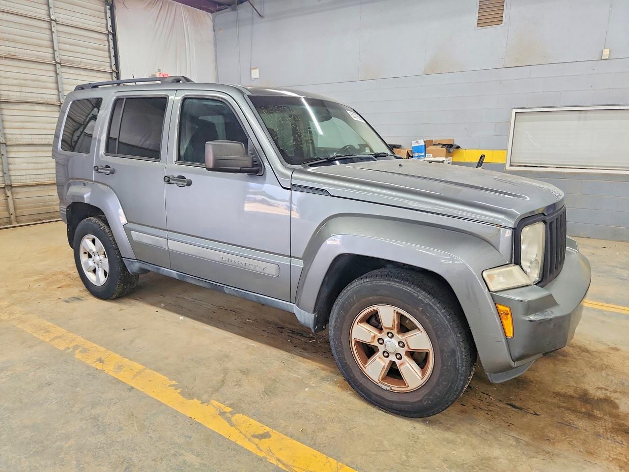 2012 Jeep Liberty Sport Gray vin: 1C4PJLAK2CW110871
