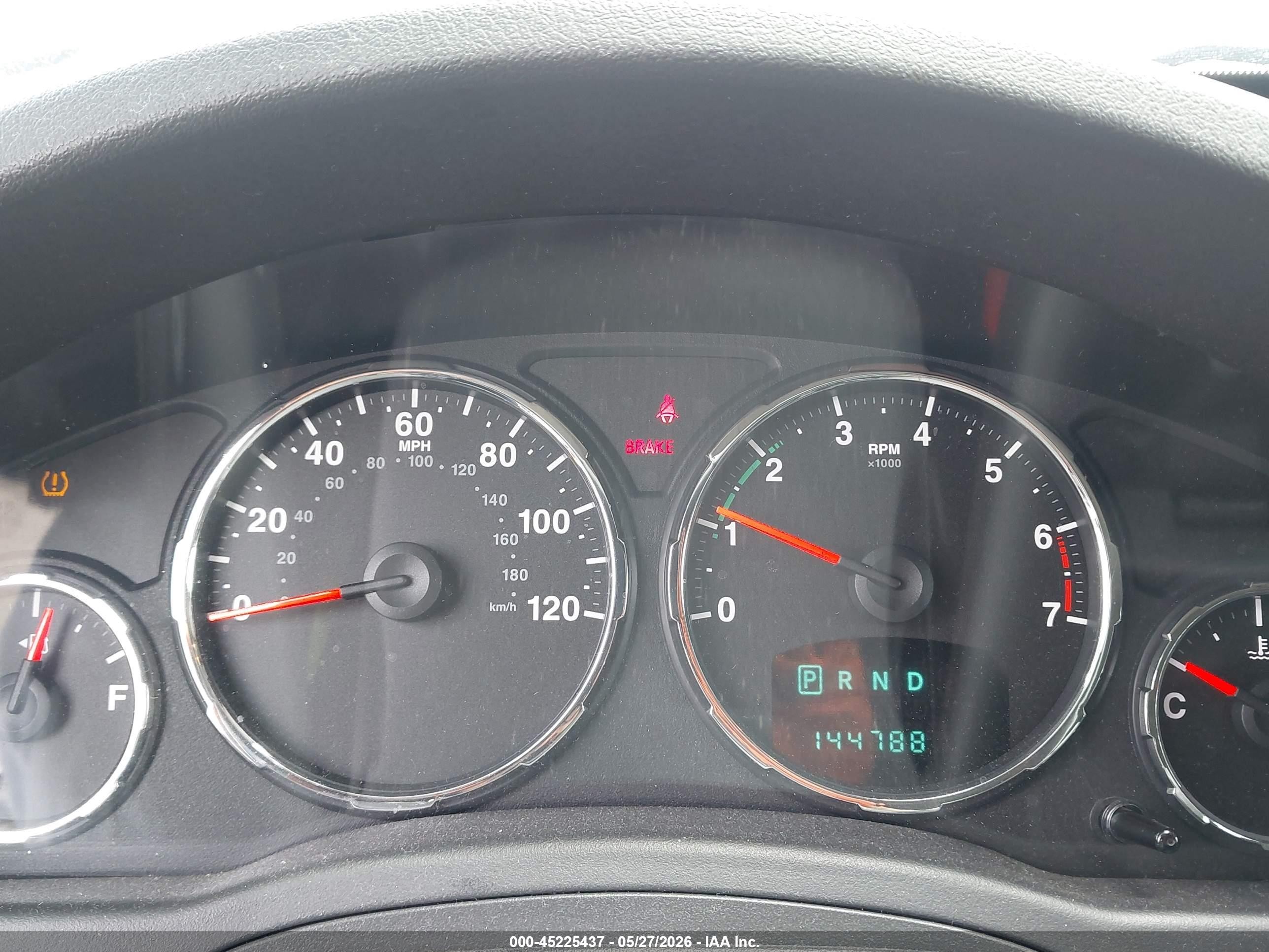 2012 Jeep Liberty Sport Silver vin: 1C4PJLAK2CW122471