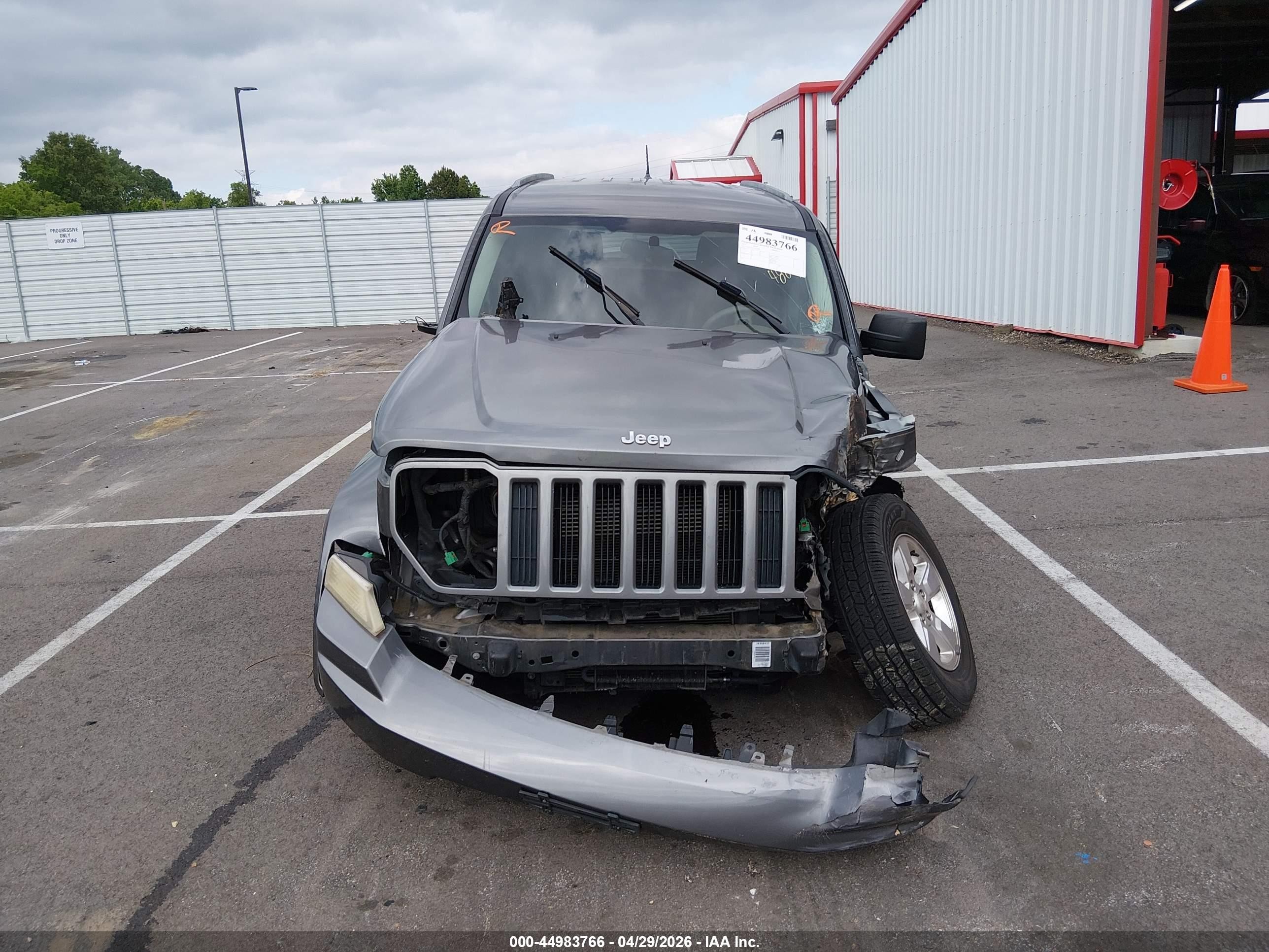 2012 Jeep Liberty Sport Gray vin: 1C4PJLAK2CW124804