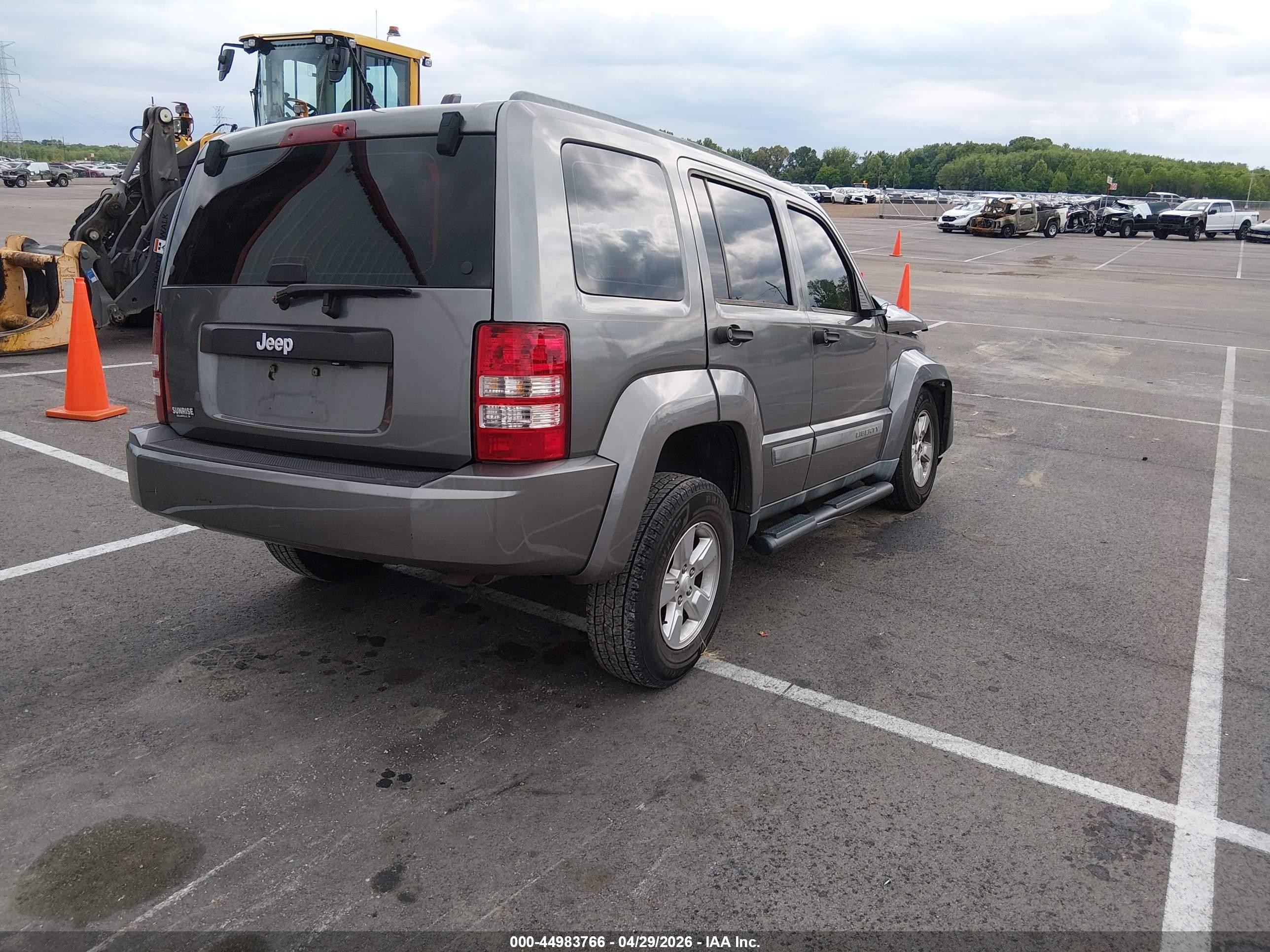 2012 Jeep Liberty Sport Gray vin: 1C4PJLAK2CW124804