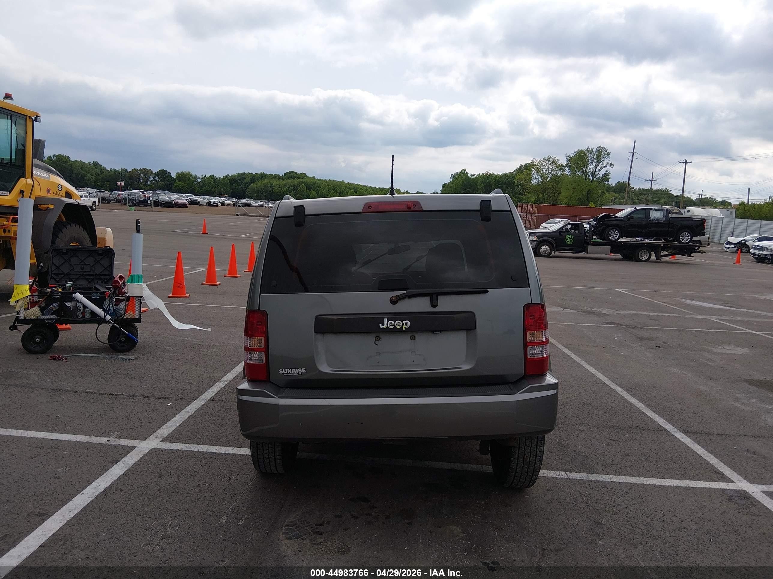 2012 Jeep Liberty Sport Gray vin: 1C4PJLAK2CW124804