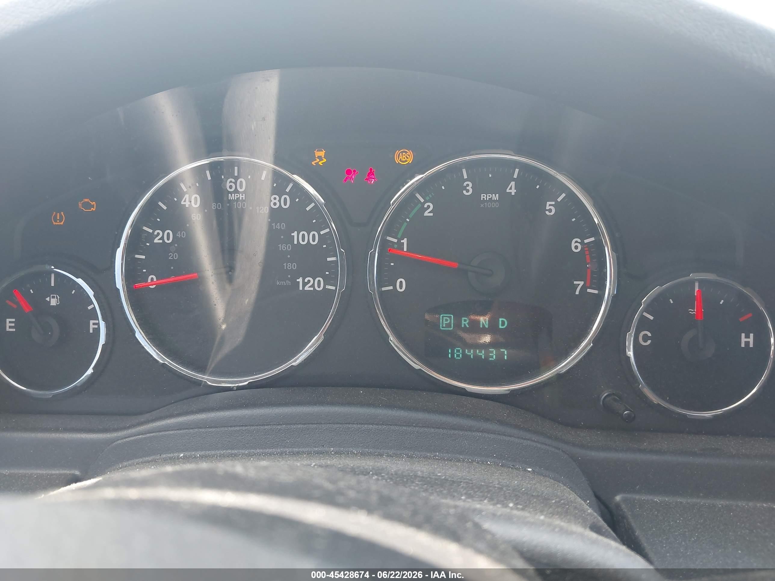 2012 Jeep Liberty Sport White vin: 1C4PJLAK4CW122438