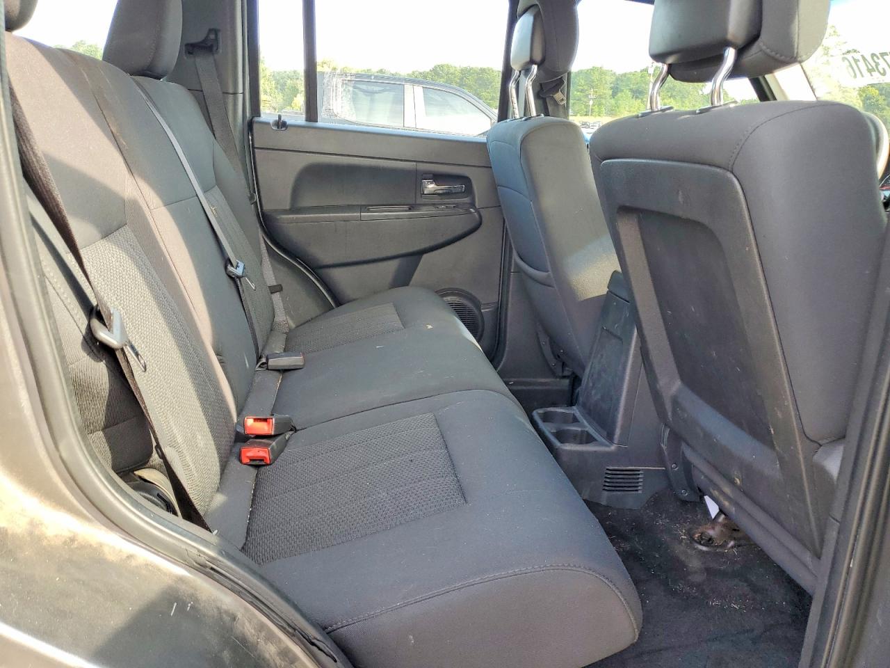 2012 Jeep Liberty Sport Gray vin: 1C4PJLAK6CW148572