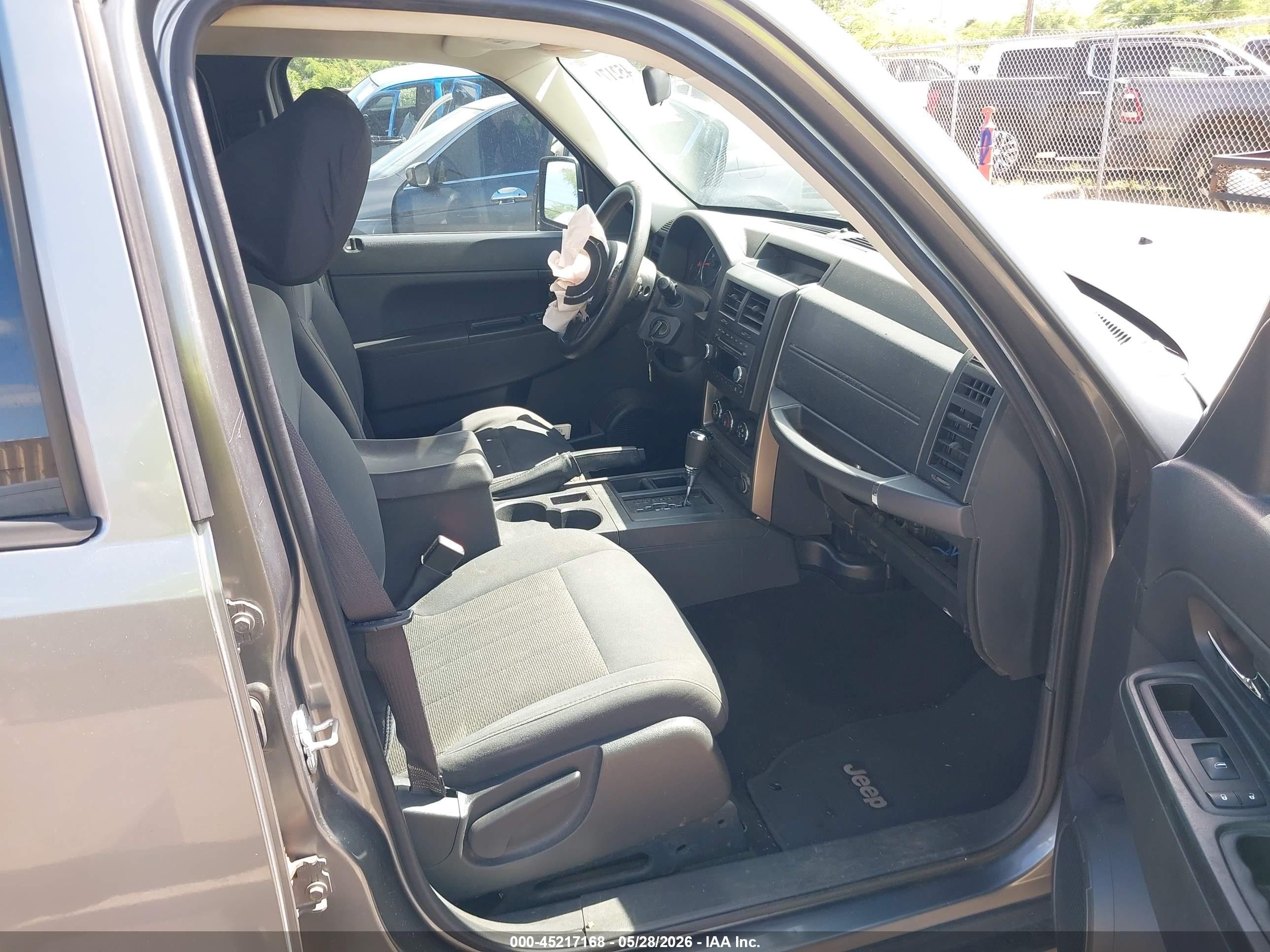 2012 Jeep Liberty Sport Gray vin: 1C4PJLAK7CW188322