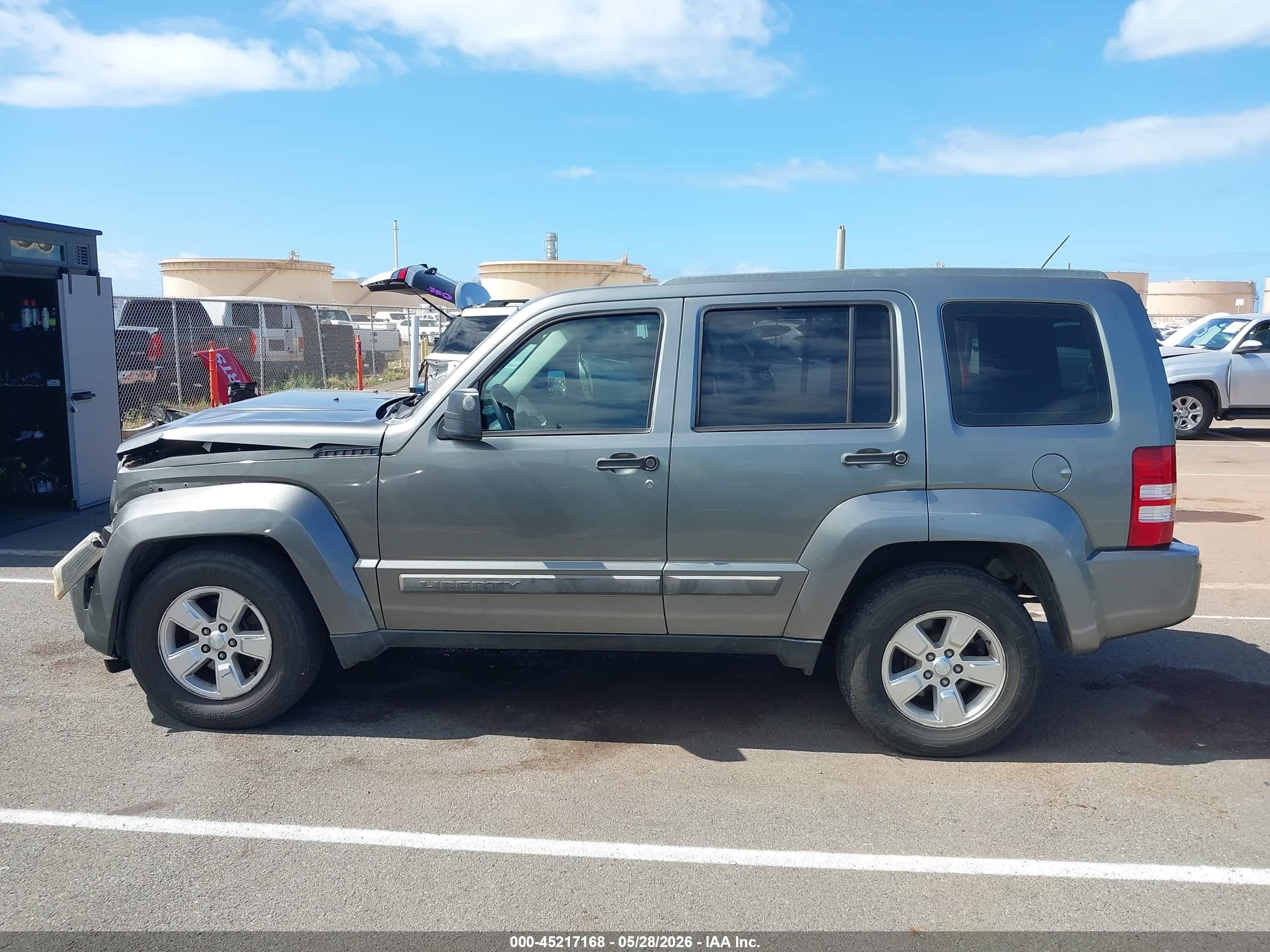 2012 Jeep Liberty Sport Gray vin: 1C4PJLAK7CW188322