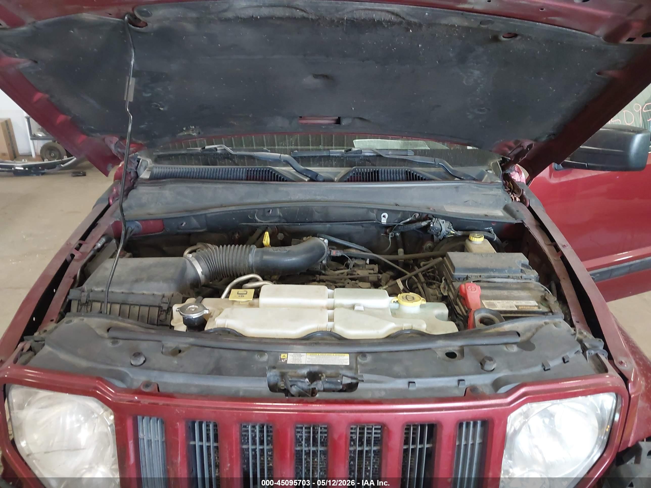 2012 Jeep Liberty Sport Красный vin: 1C4PJLAK8CW104041
